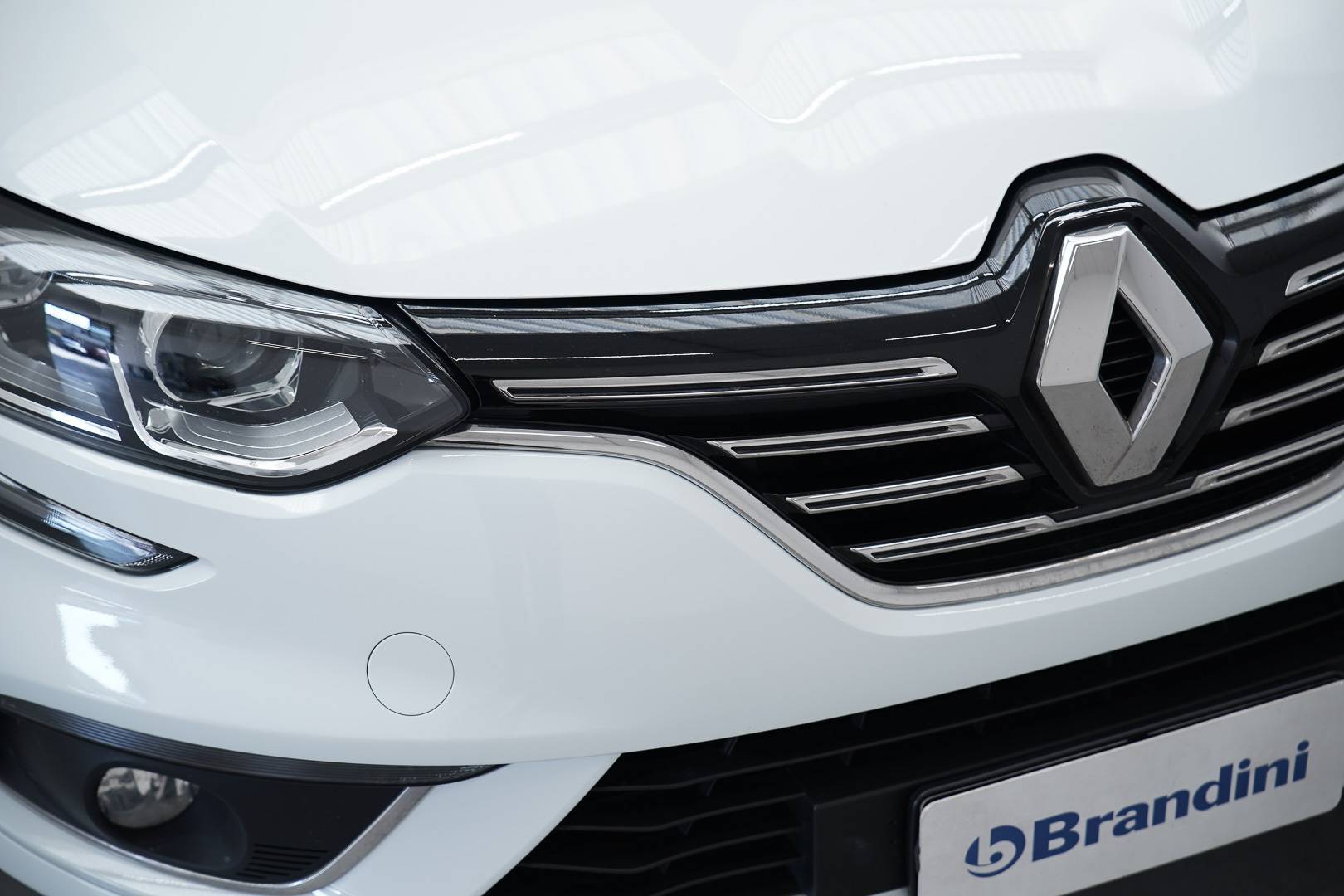 RENAULT Megane - Foto 4