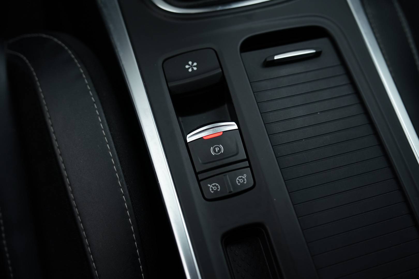 RENAULT Megane - Foto 17
