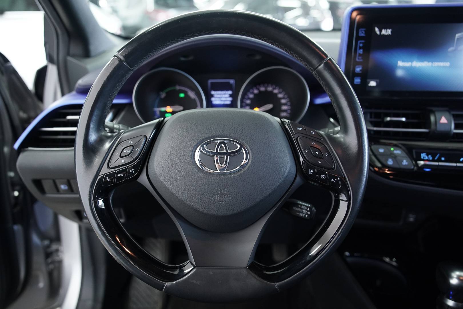 TOYOTA C-HR - Foto 11