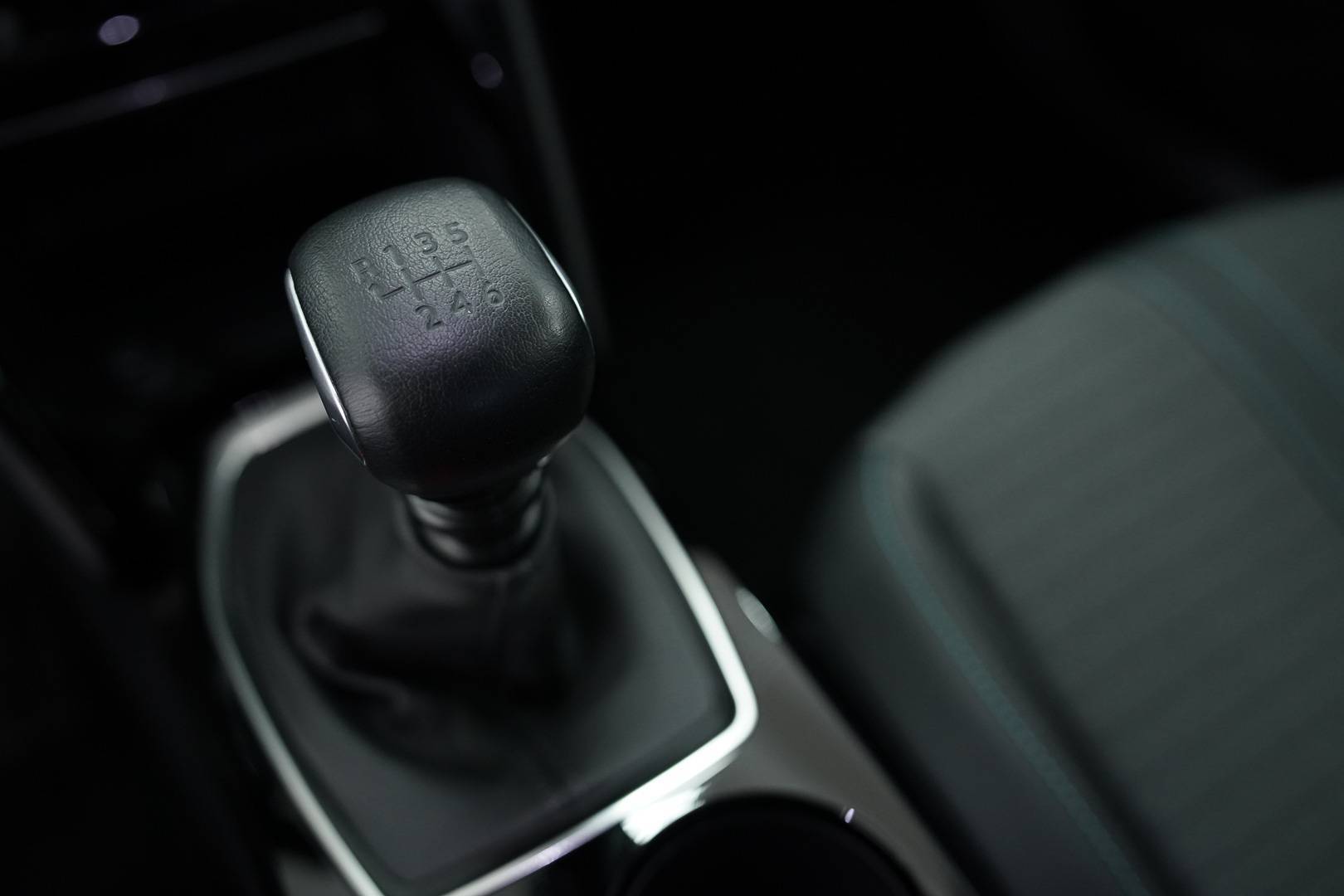 PEUGEOT 2008 - Foto 17