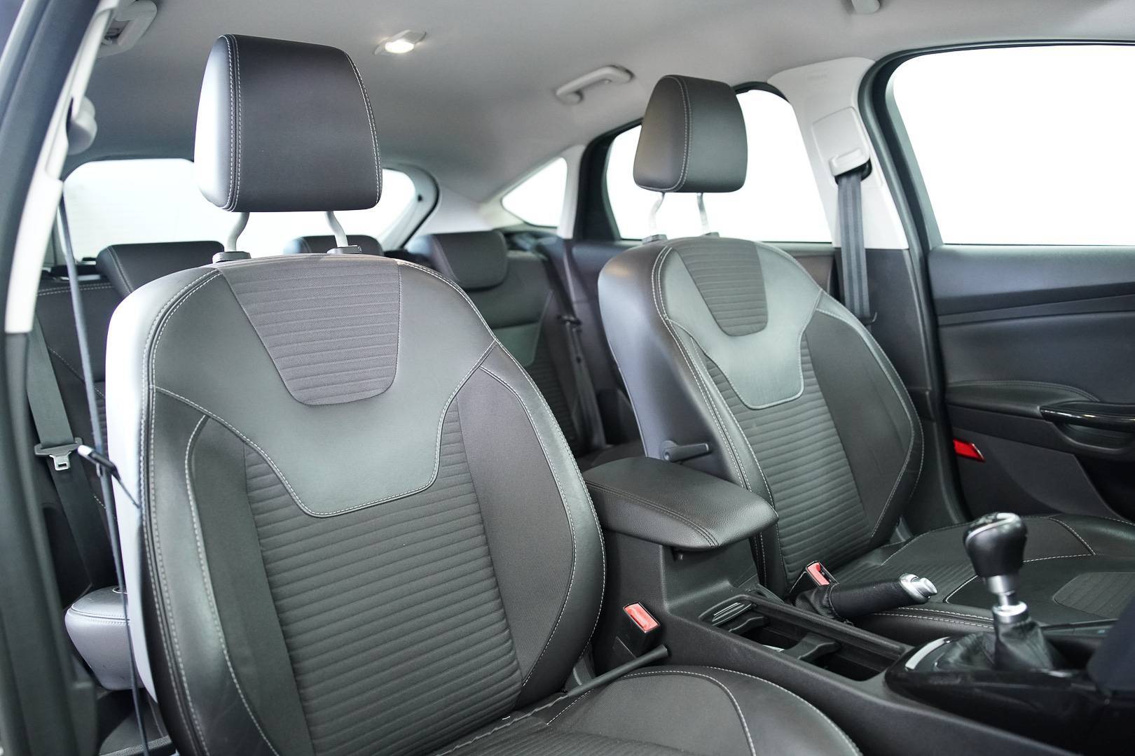FORD Focus - Foto 22