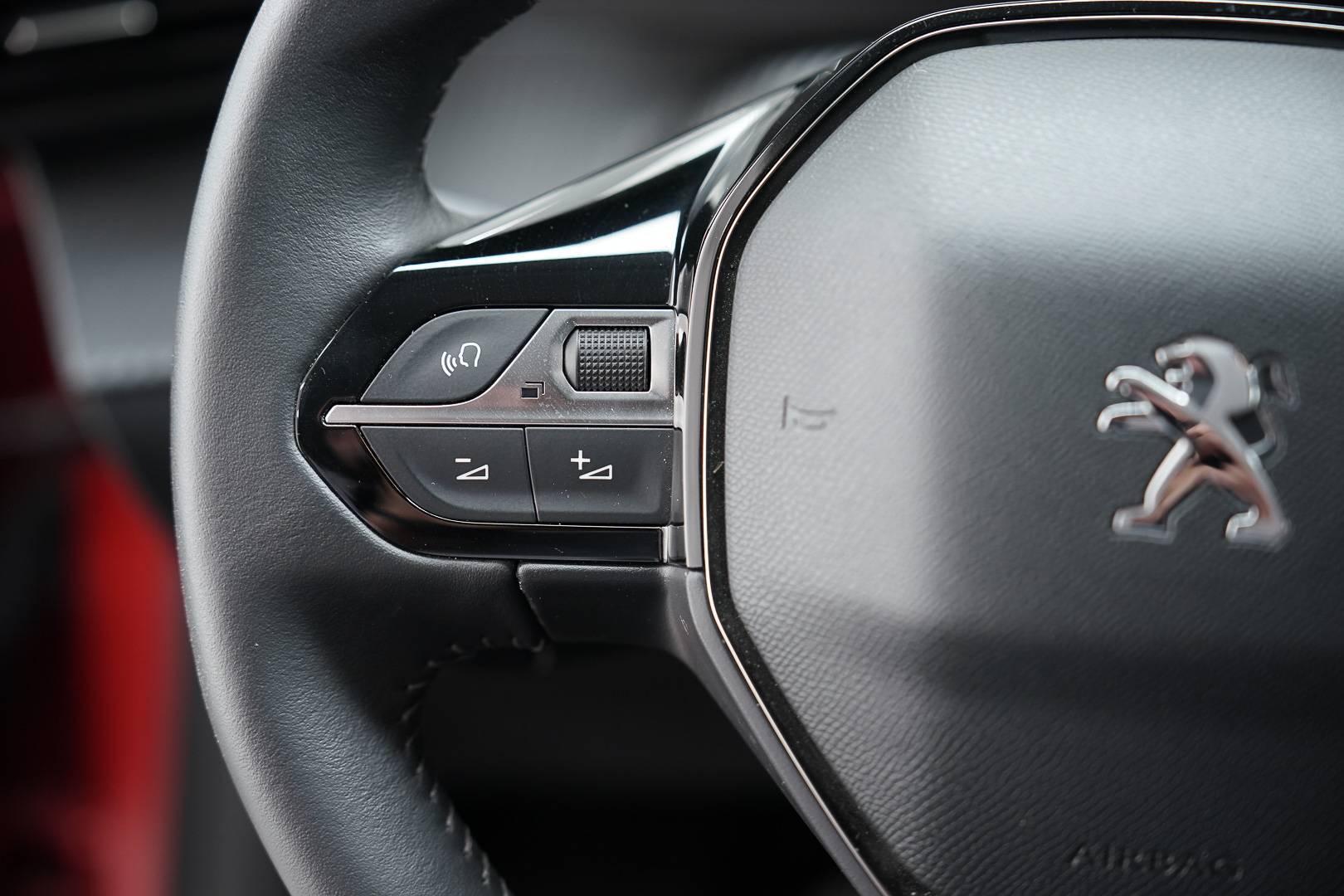 PEUGEOT 208 - Foto 13