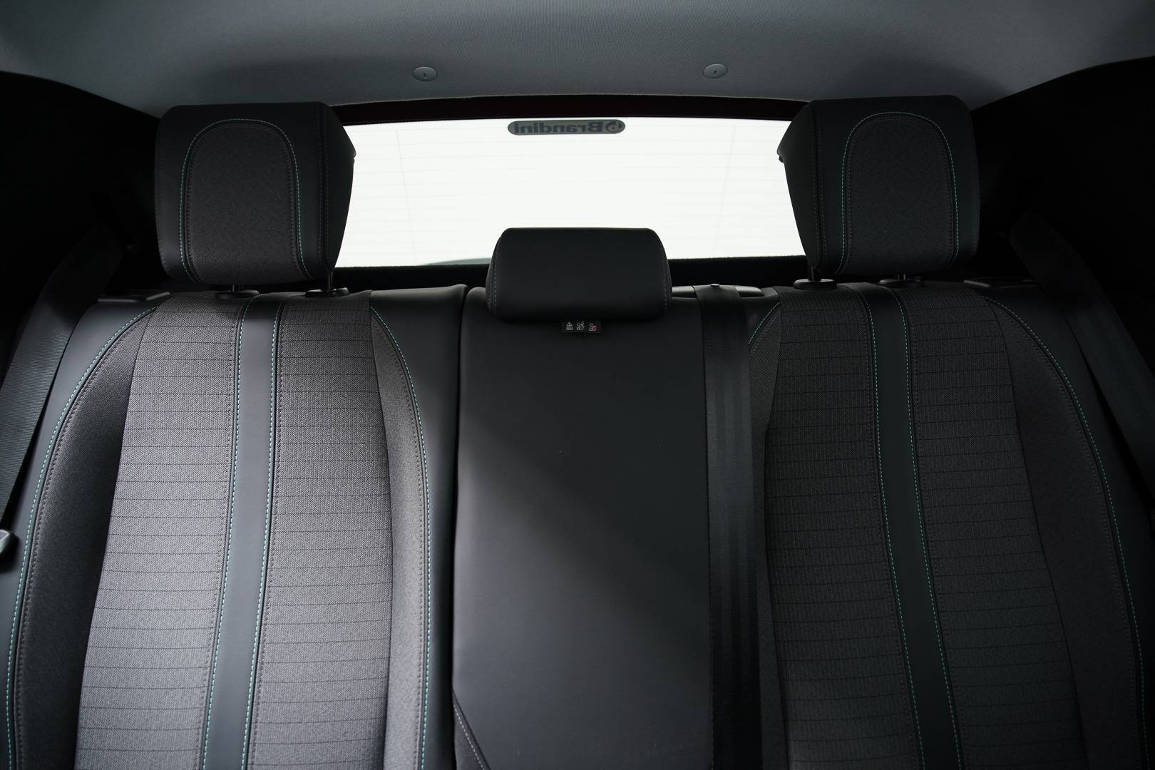 PEUGEOT 208 - Foto 25