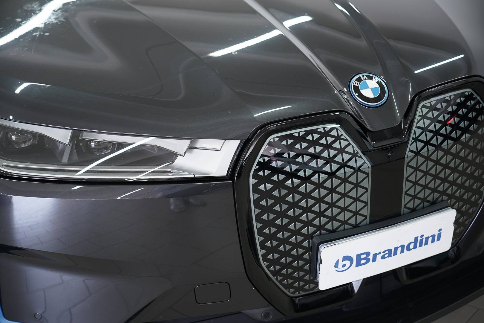 BMW iX - Foto 4