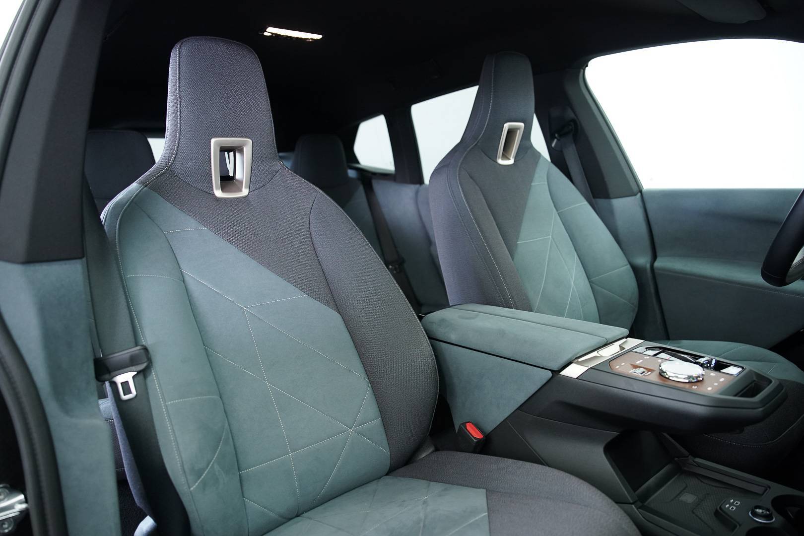 BMW iX - Foto 22