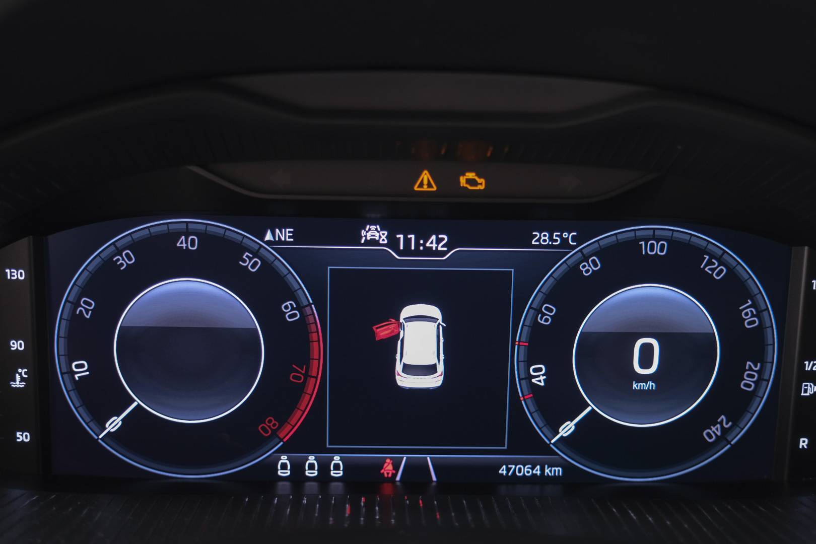 SKODA Kamiq - Foto 15