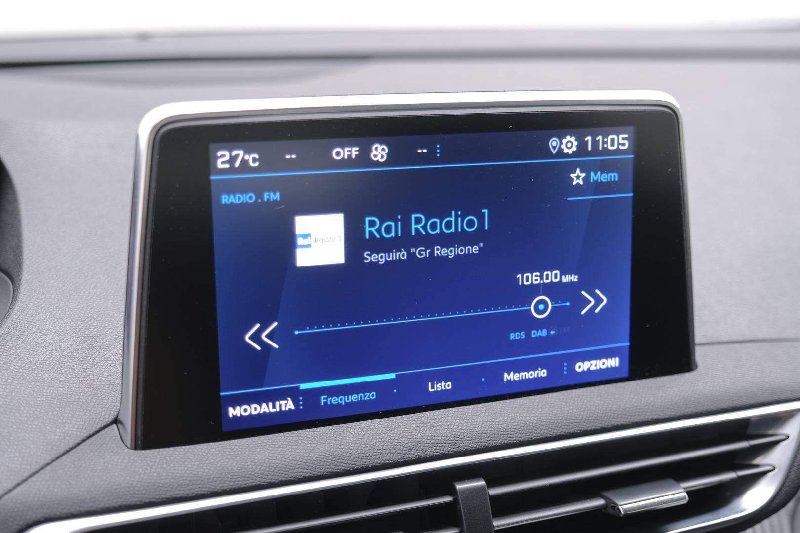 PEUGEOT 3008 - Foto 17