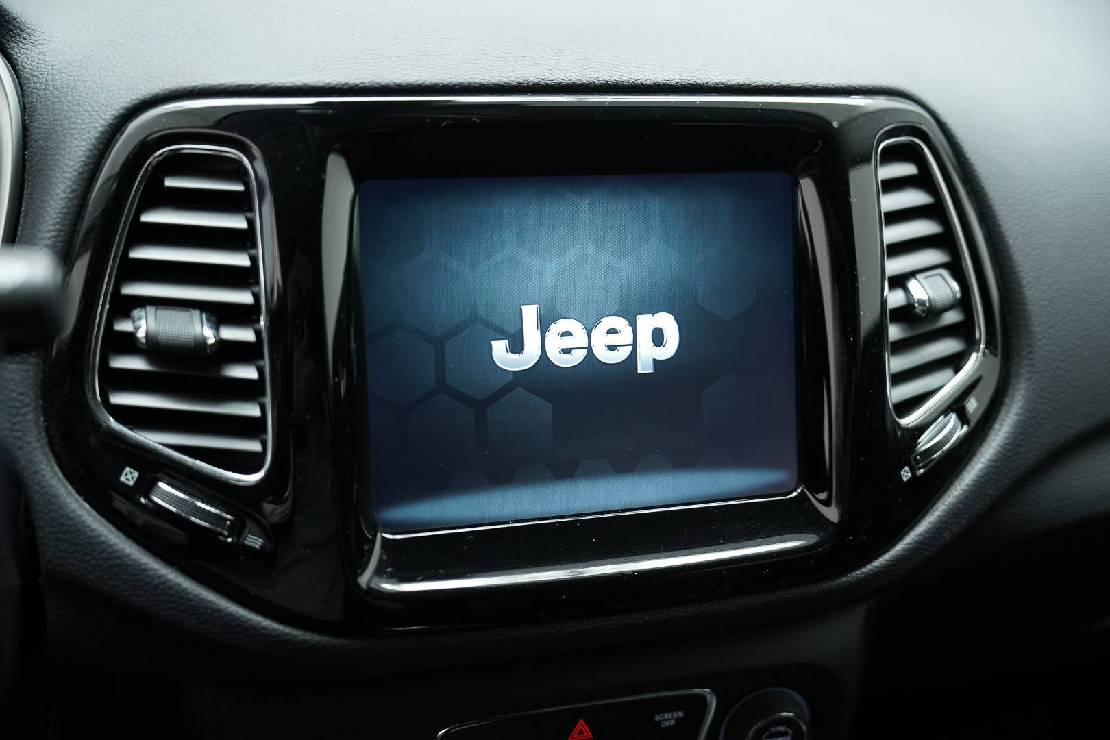 JEEP Compass - Foto 15