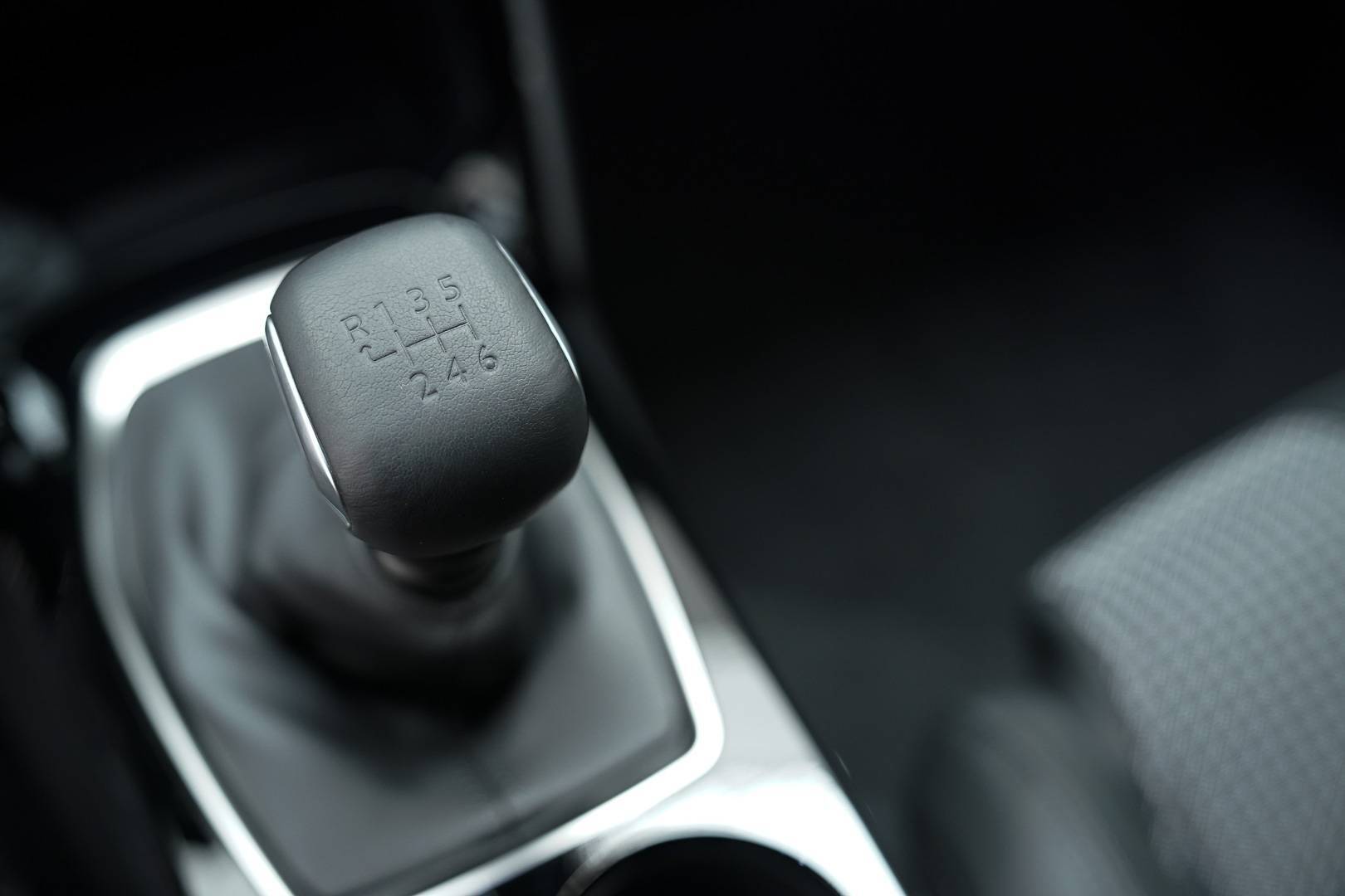 PEUGEOT 2008 - Foto 18