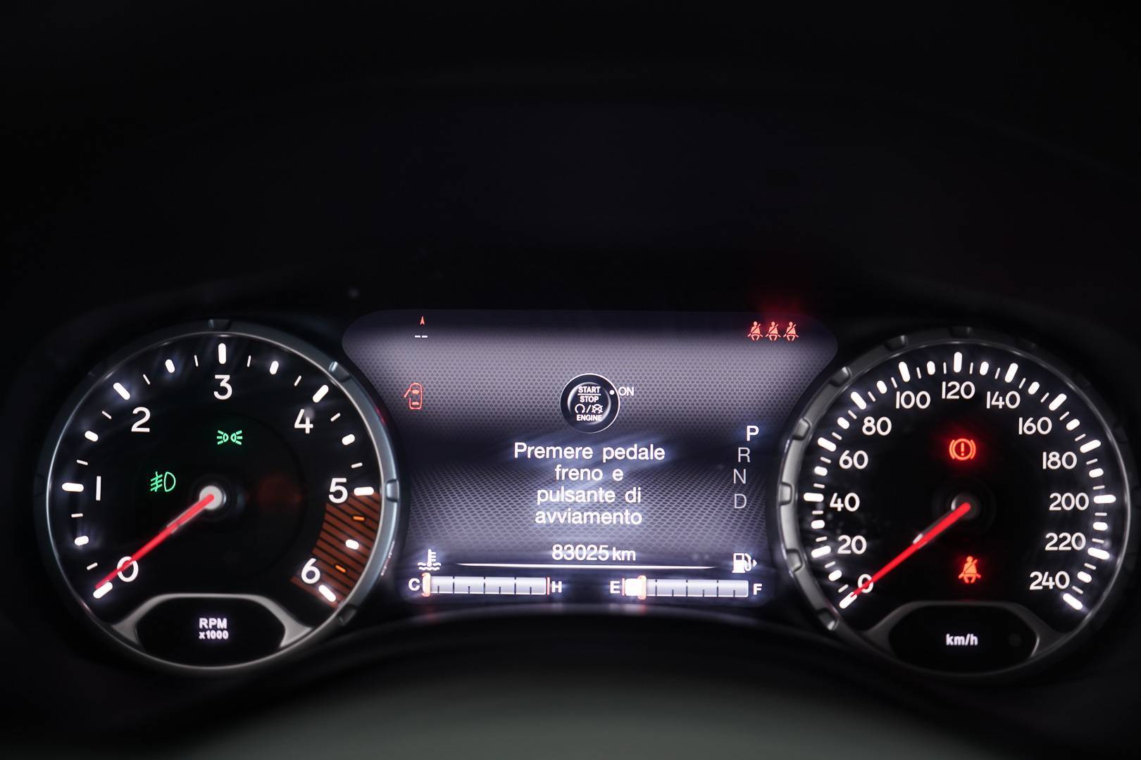 JEEP Renegade - Foto 14