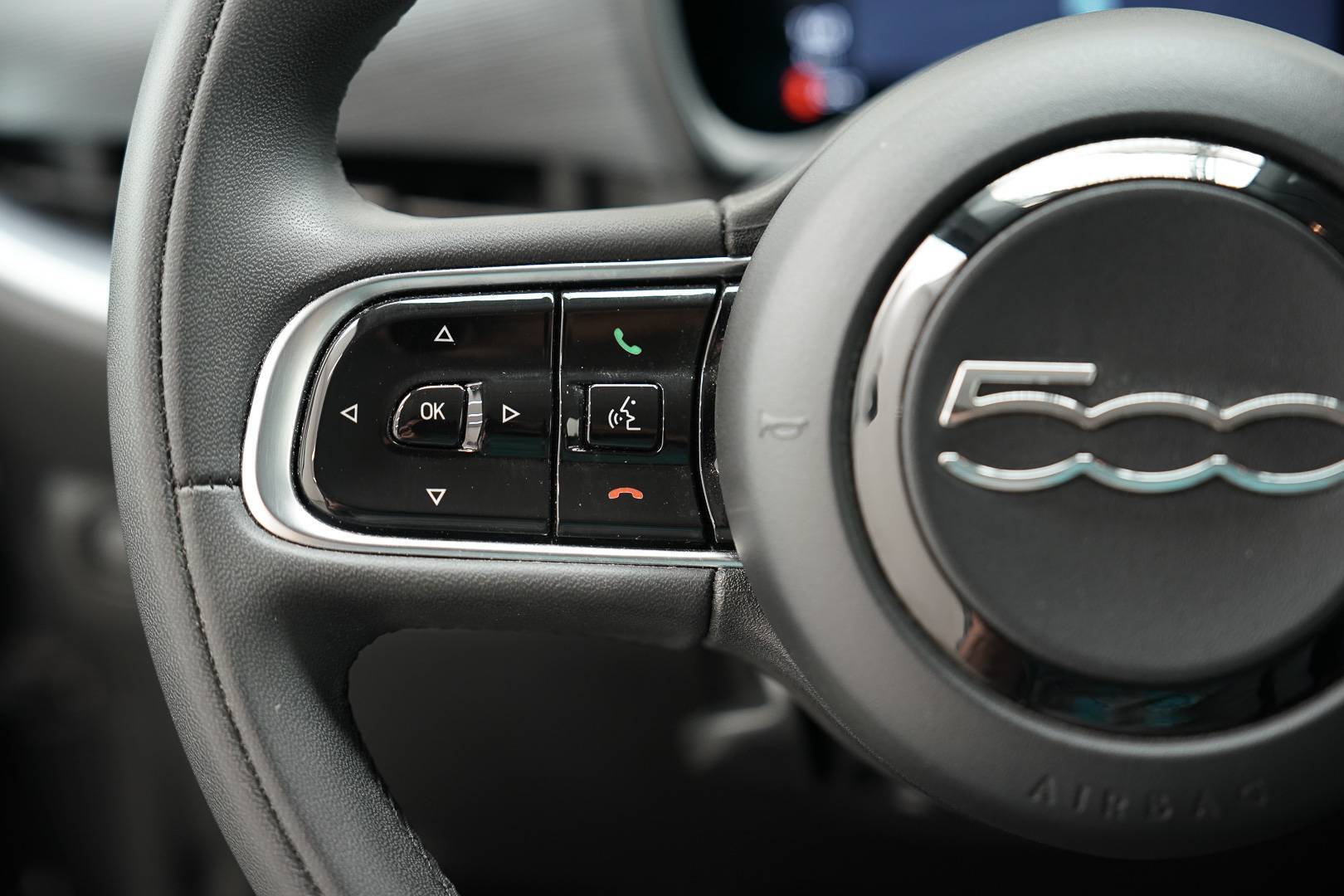 FIAT 500e - Foto 13