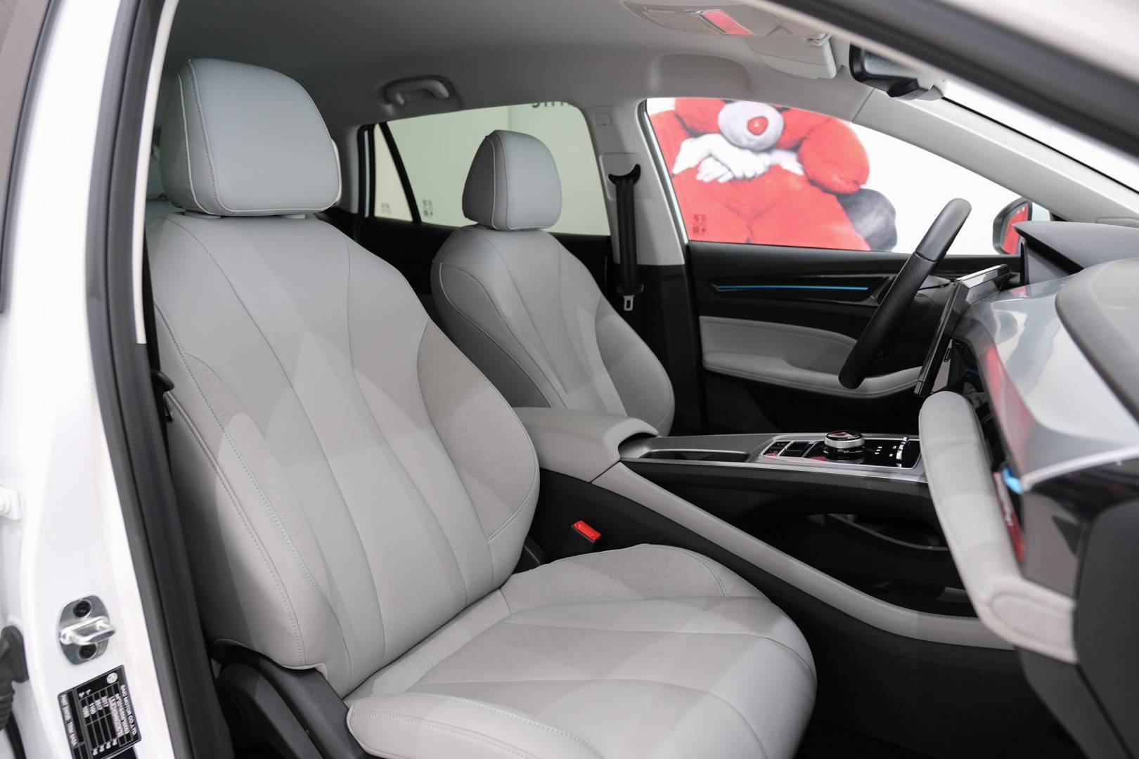 MG MG5 EV - Foto 19