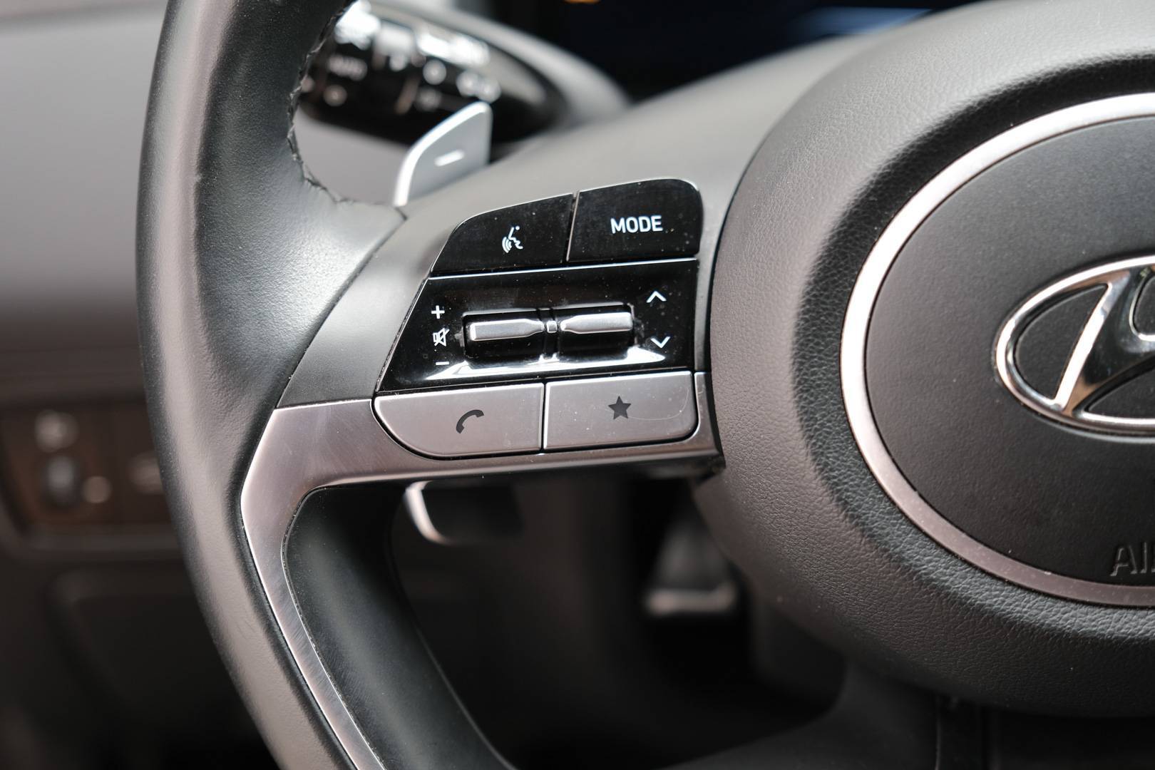 HYUNDAI Tucson - Foto 13