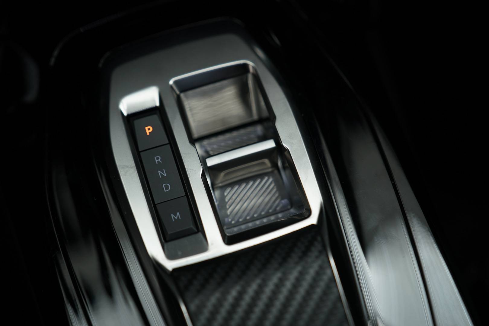 PEUGEOT 2008 - Foto 19