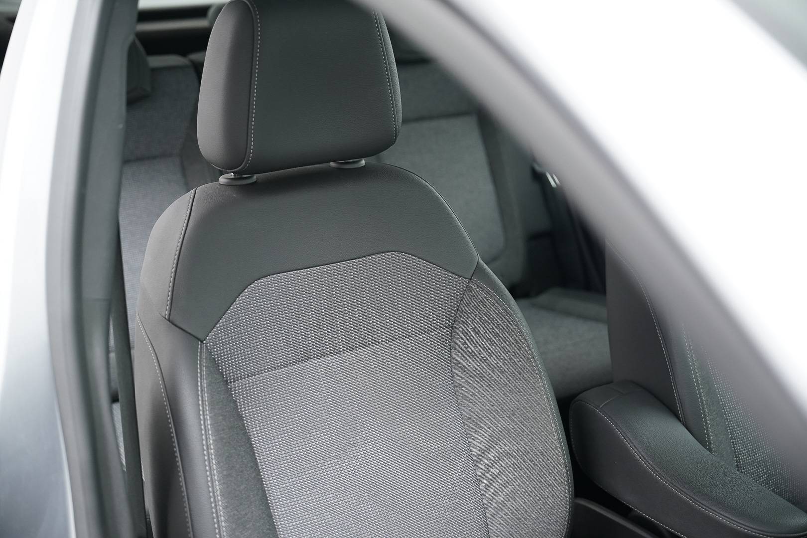 OPEL Crossland - Foto 22