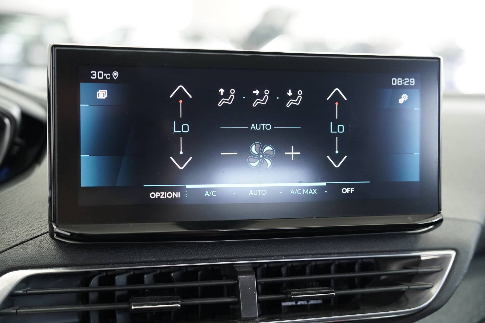 PEUGEOT 3008 - Foto 16
