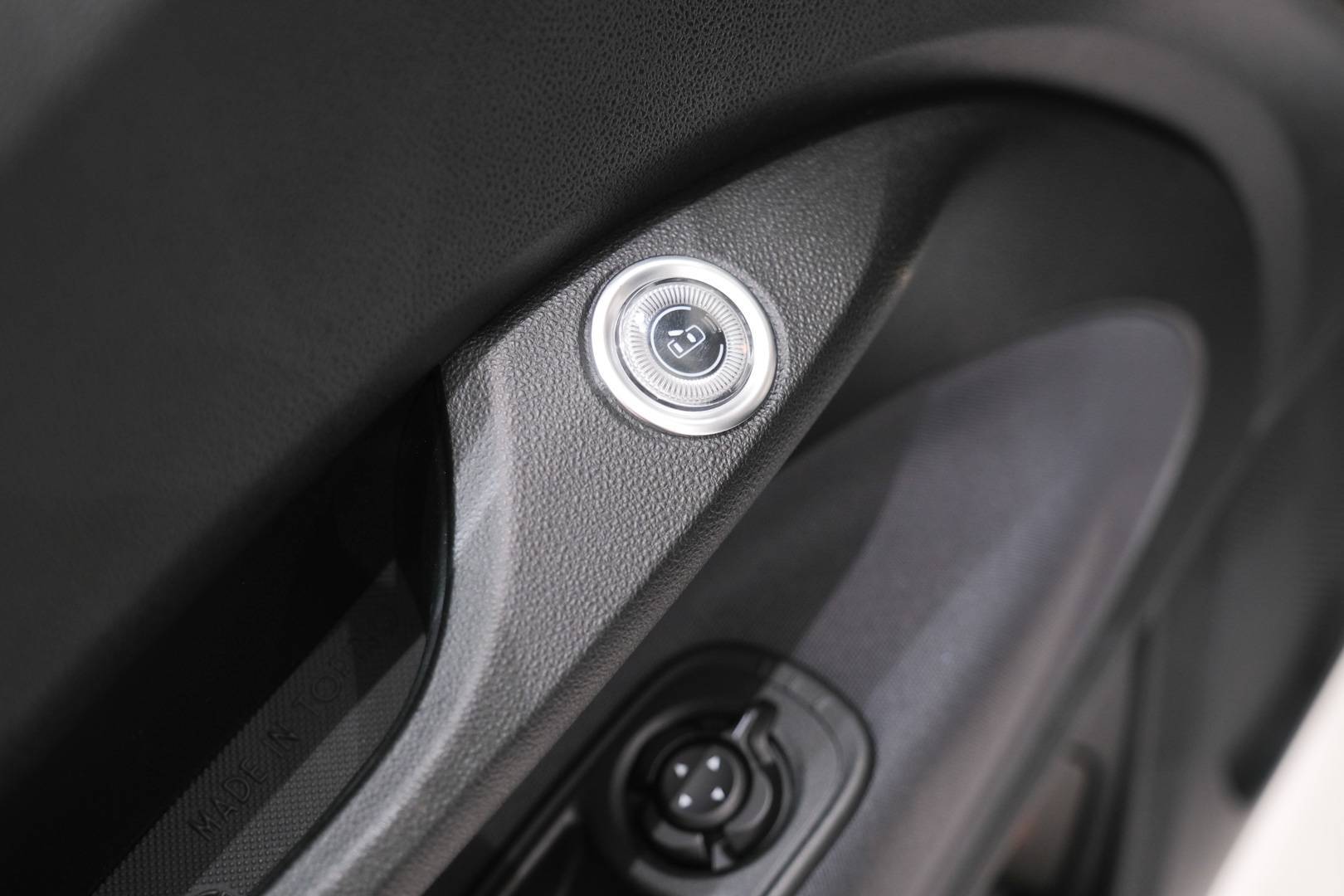 FIAT 500e - Foto 10