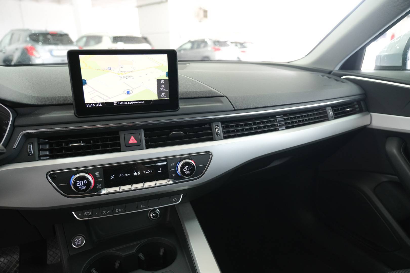 AUDI A4 Avant - Foto 17