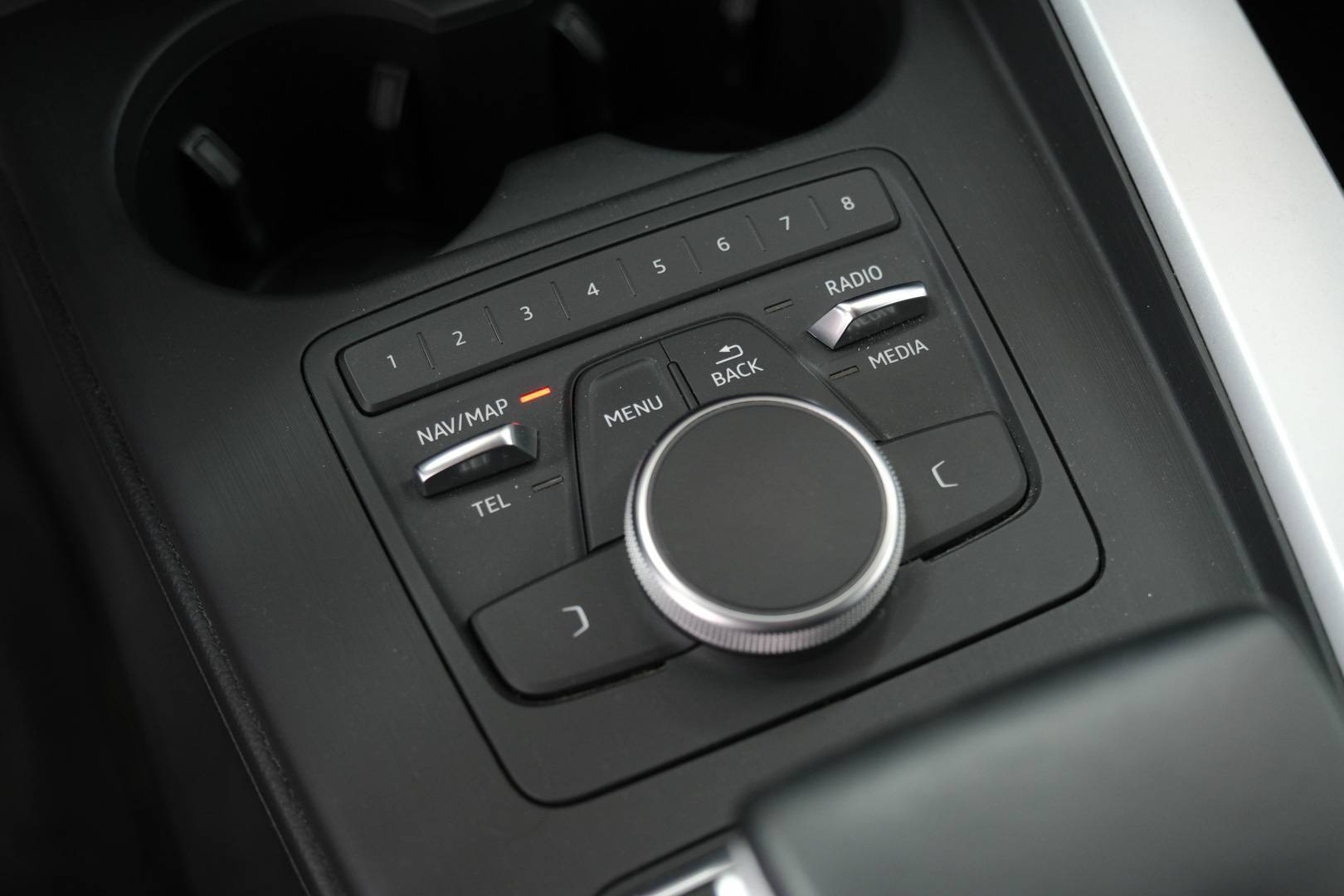 AUDI A4 Avant - Foto 18