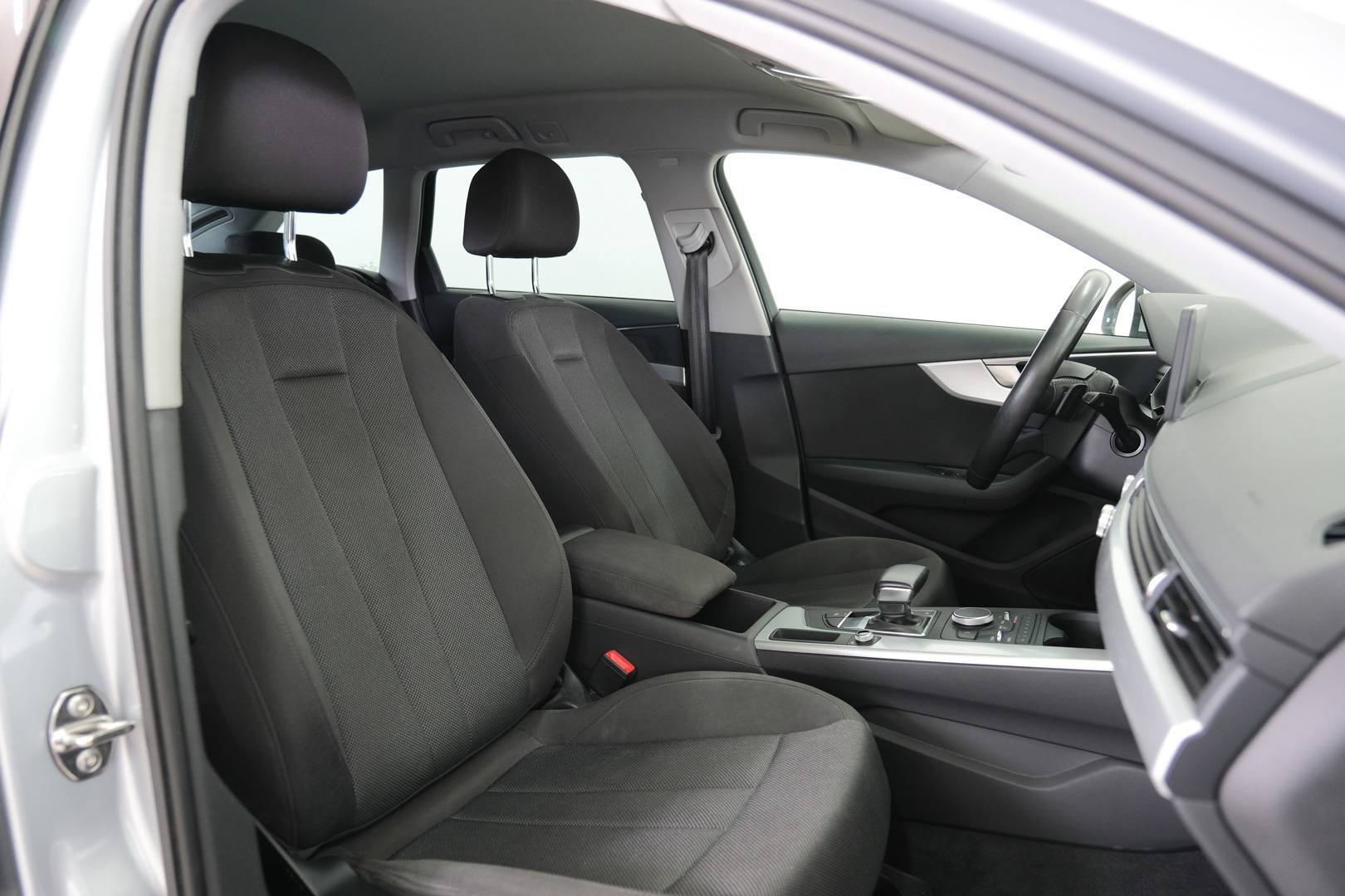 AUDI A4 Avant - Foto 21