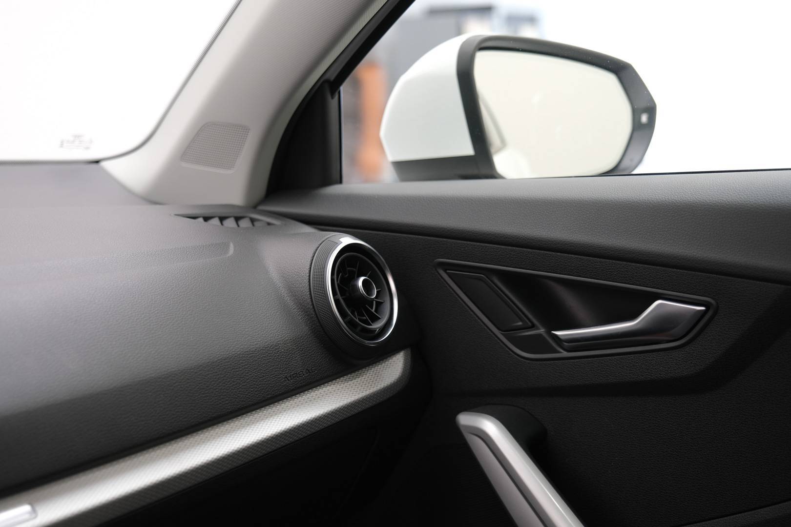 AUDI Q2 I 2021 - Foto 19