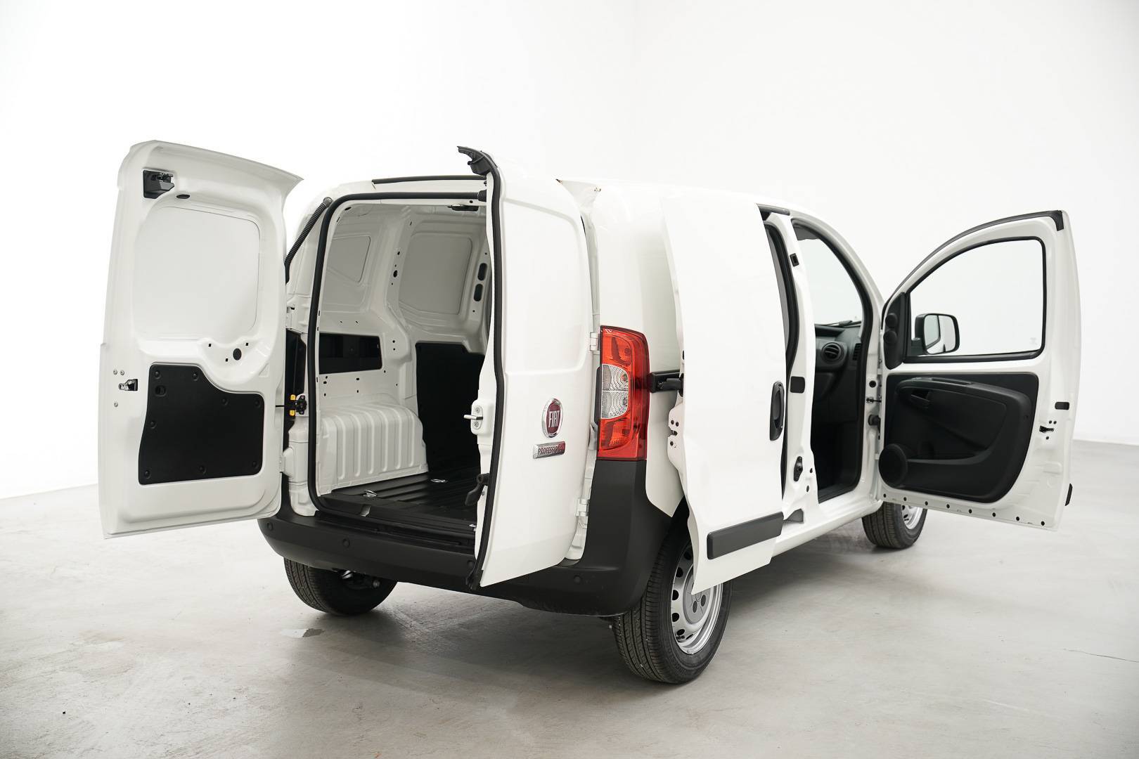 FIAT Fiorino - Foto 11