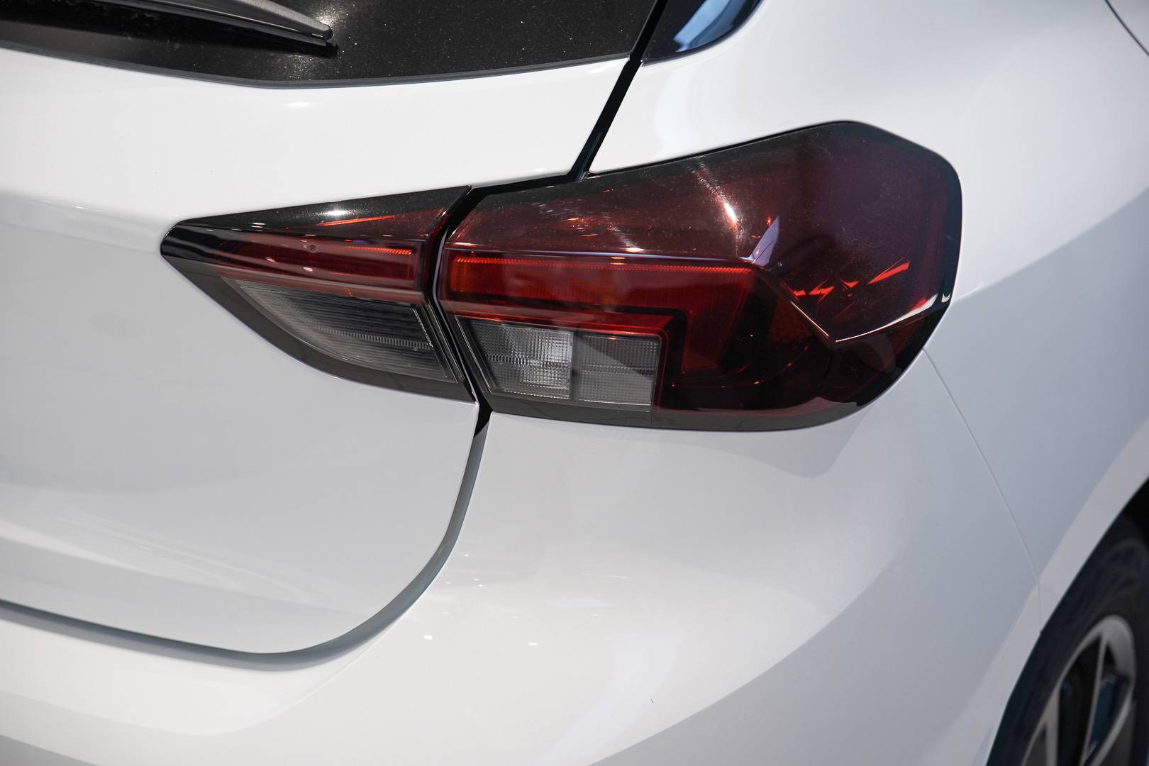 OPEL Corsa - Foto 6