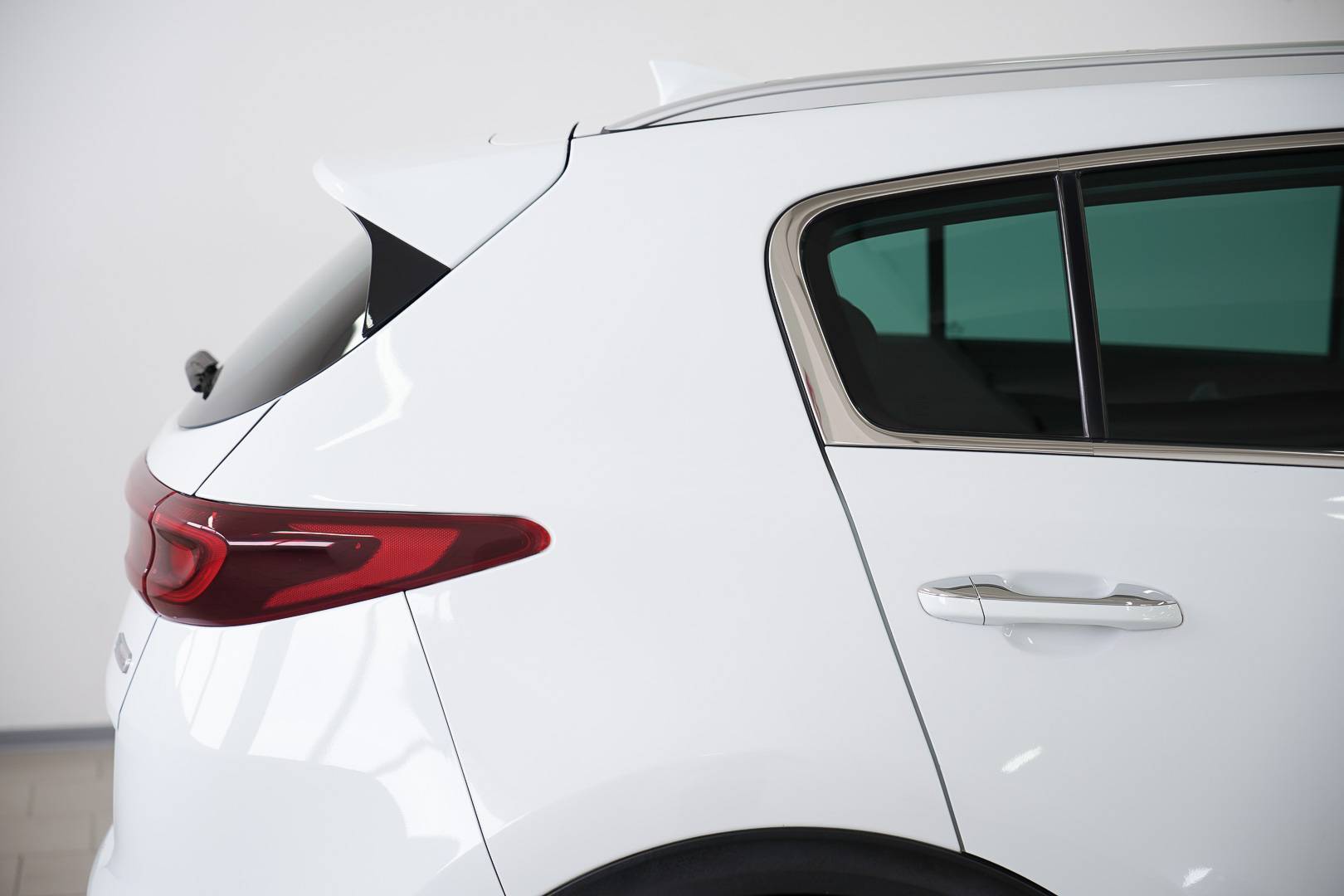 KIA Sportage - Foto 6