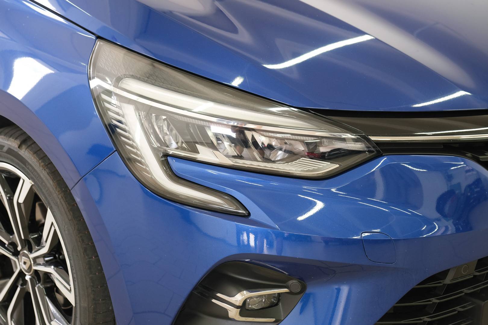 RENAULT Clio - Foto 4