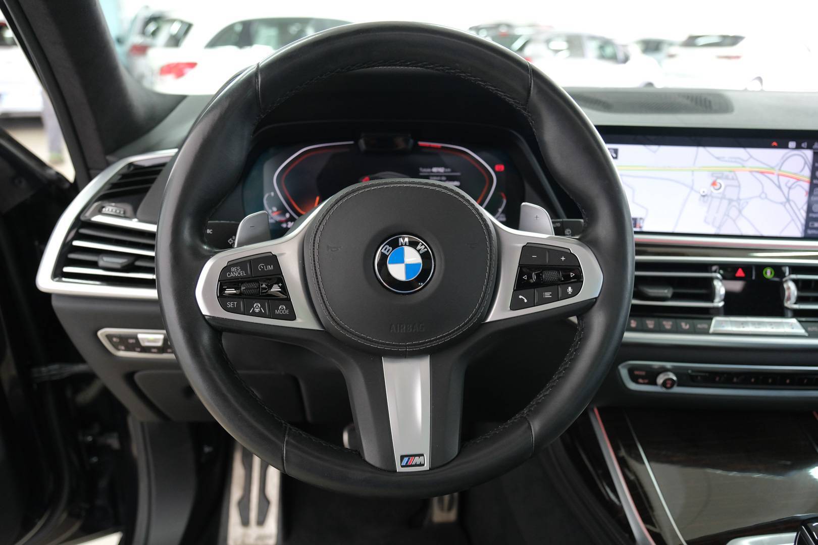 BMW X7 - Foto 11
