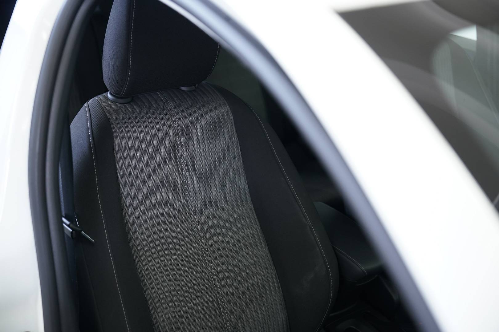 OPEL Corsa - Foto 22