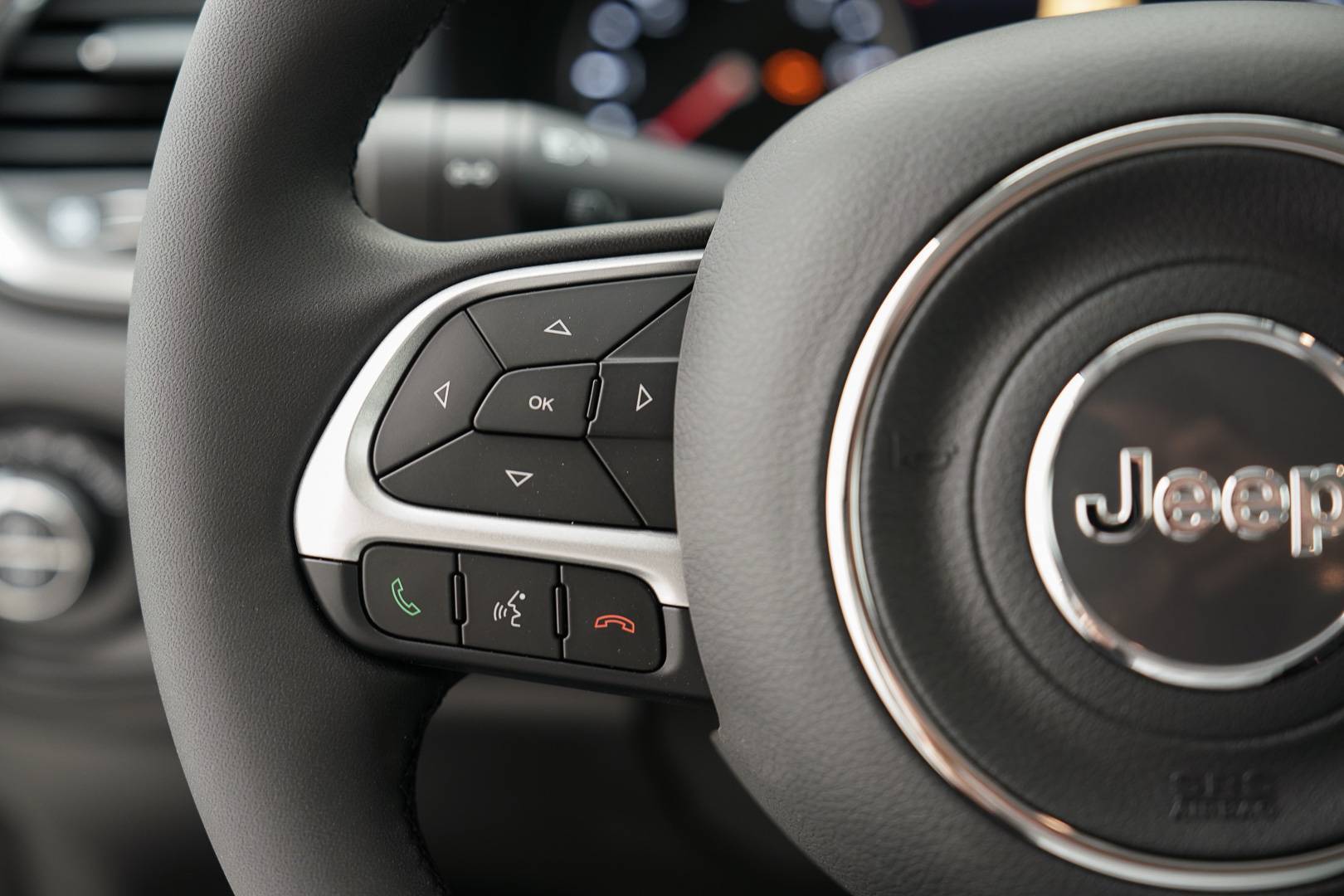 JEEP RENEGADE - Foto 13