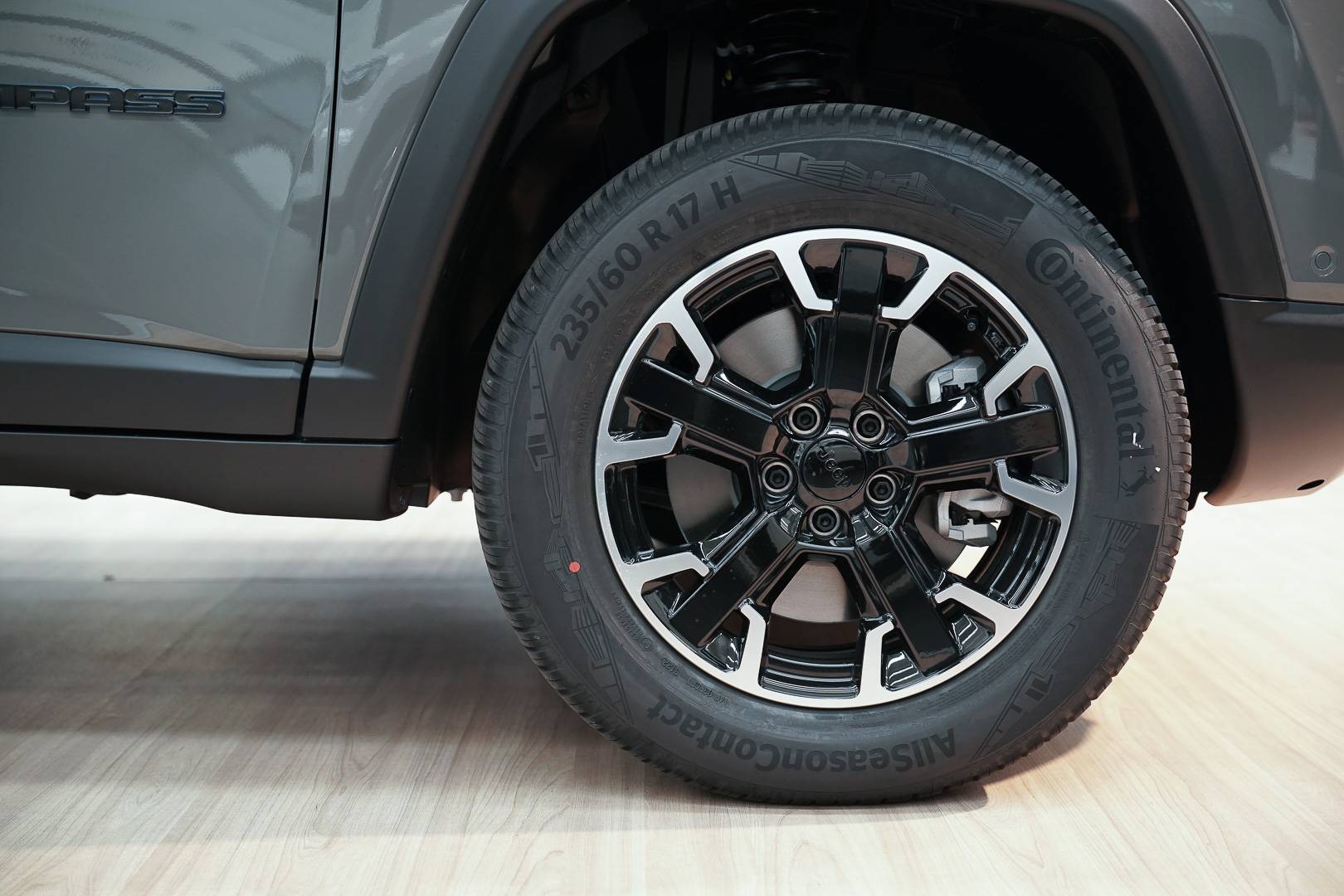 JEEP COMPASS PHEV - Foto 6