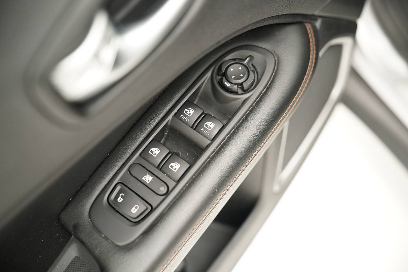 JEEP Compass - Foto 9