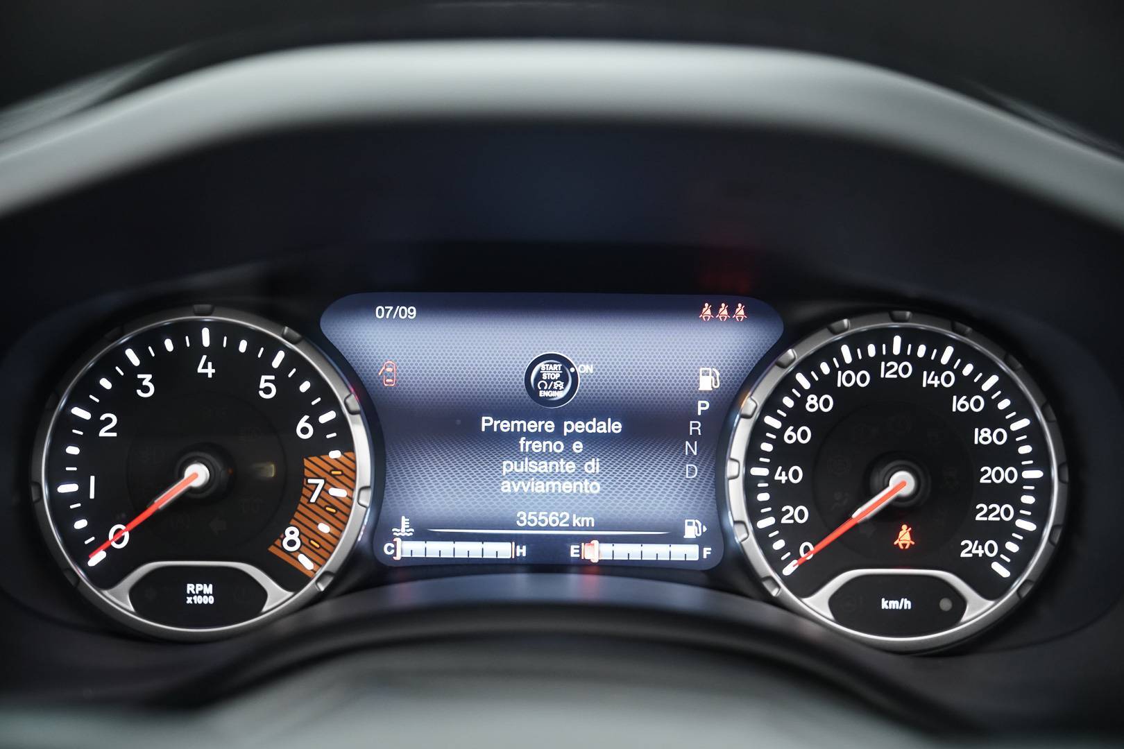 JEEP Renegade - Foto 14