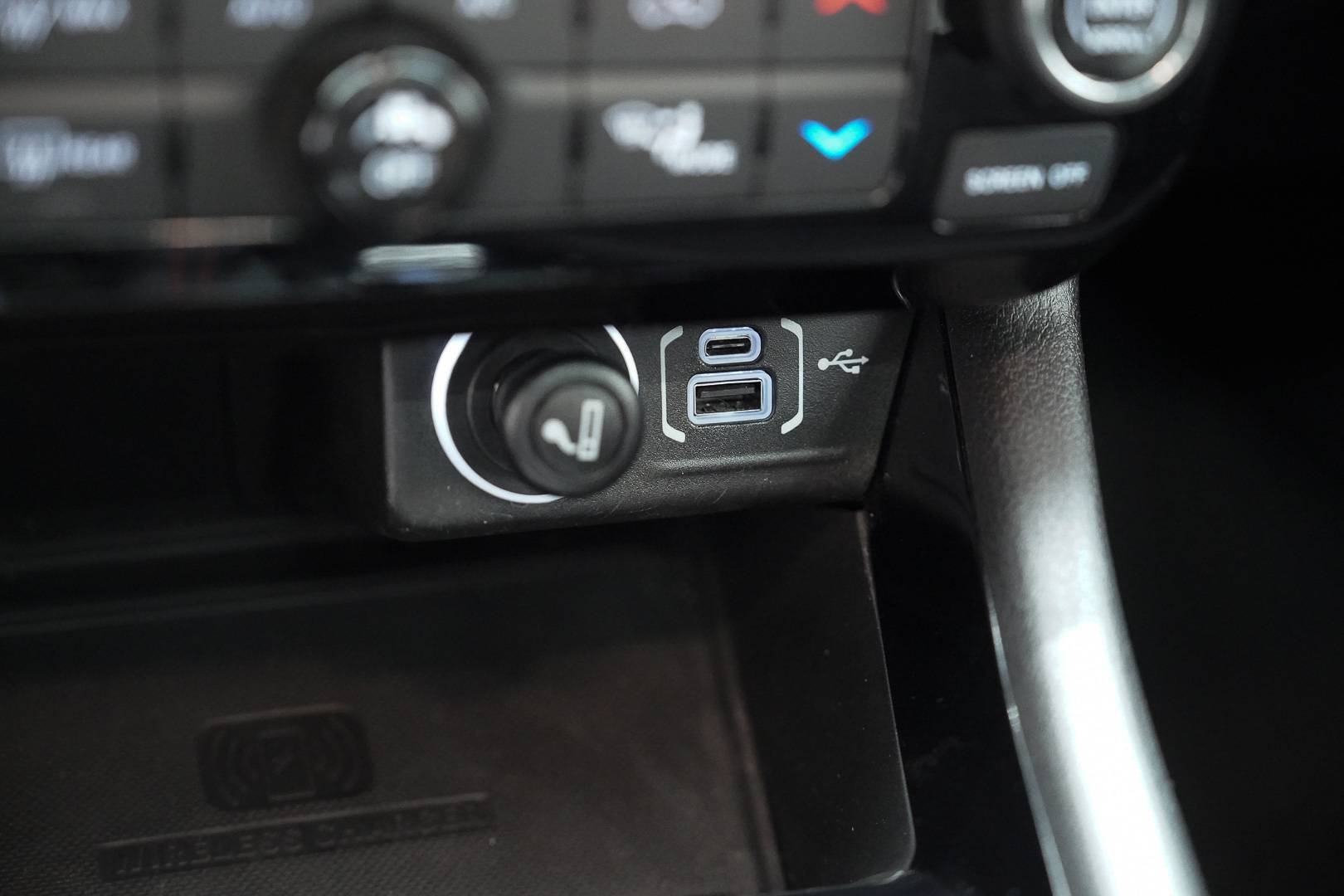 JEEP Compass - Foto 17