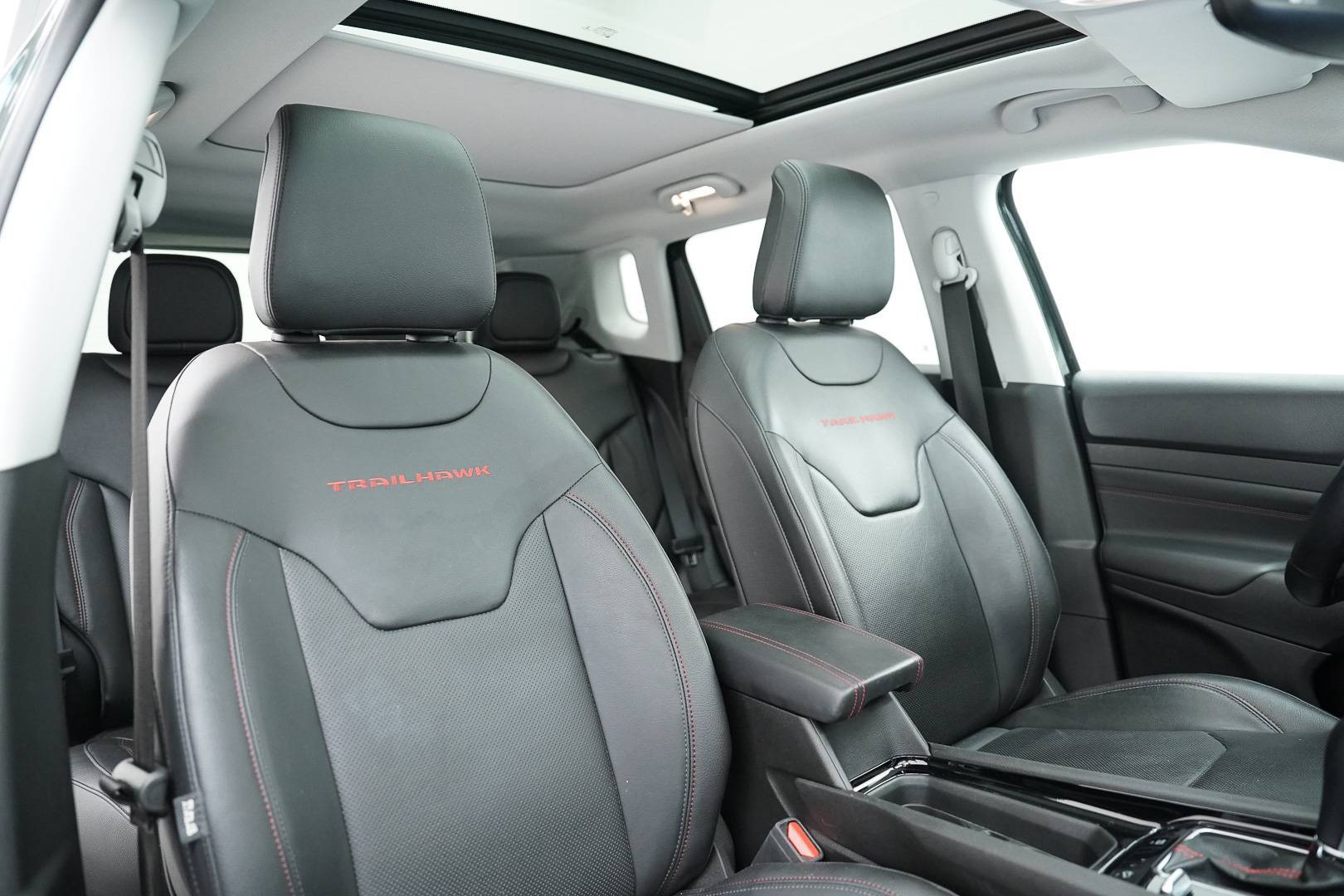 JEEP Compass - Foto 21