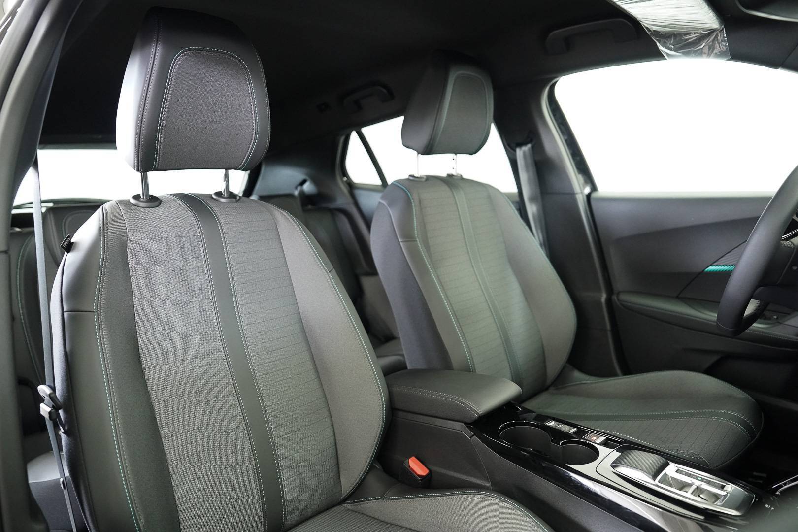 PEUGEOT 2008 - Foto 22