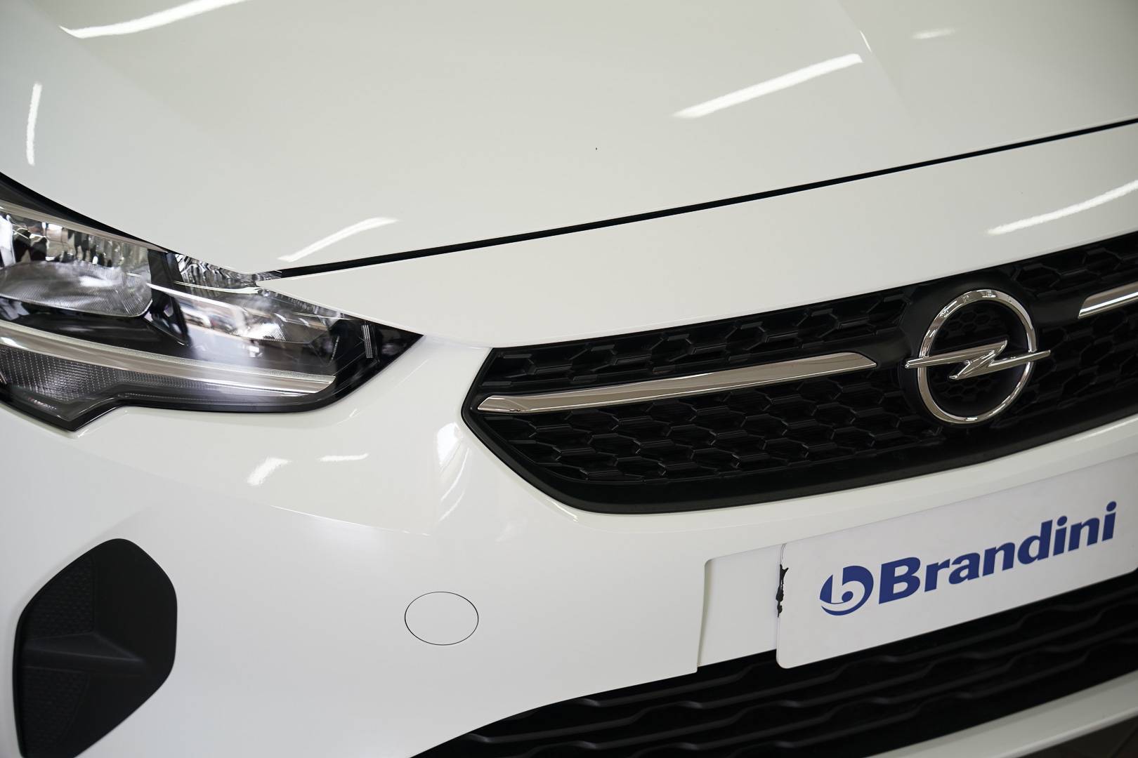 OPEL Corsa - Foto 4
