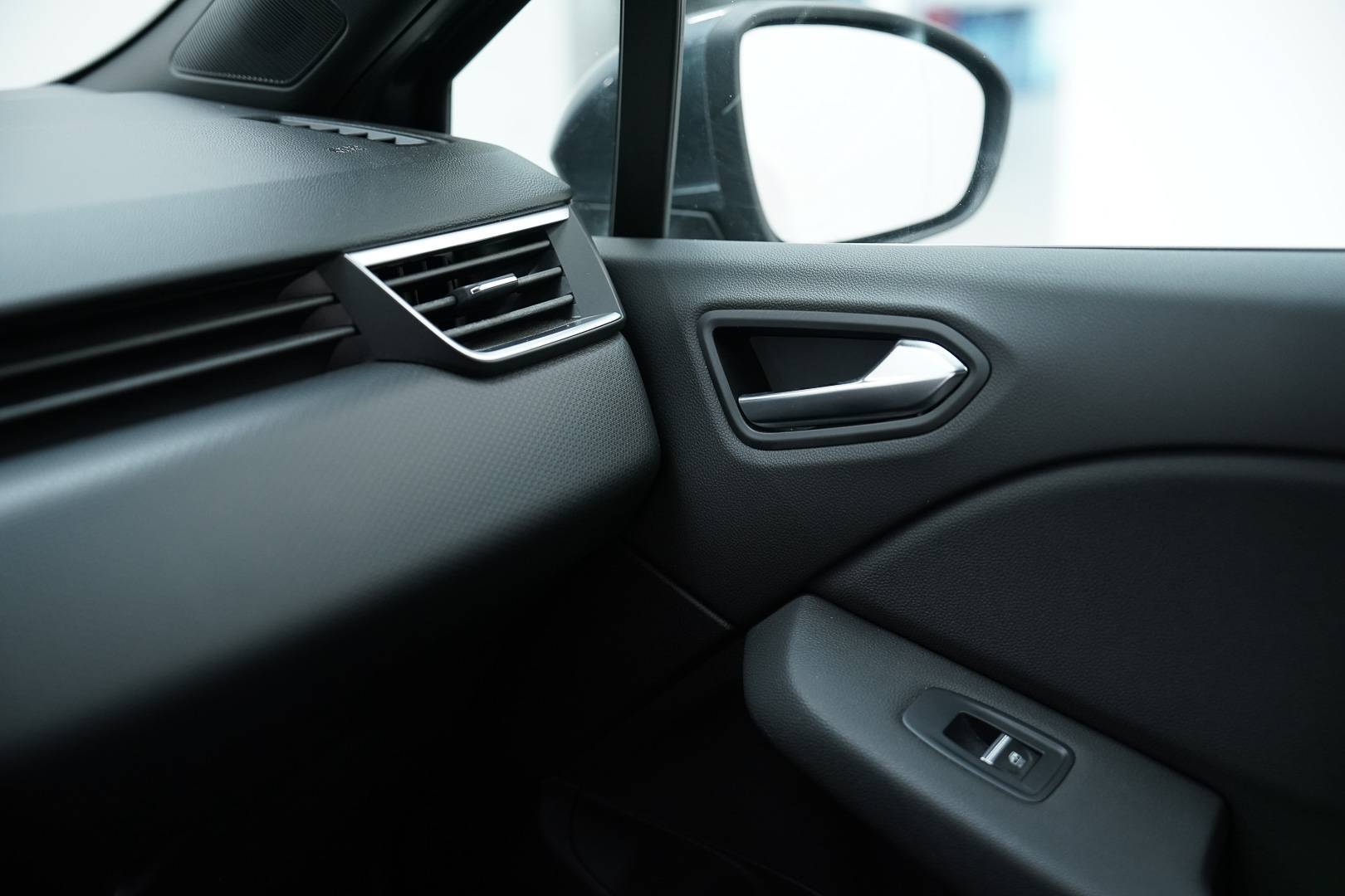 RENAULT Clio - Foto 20