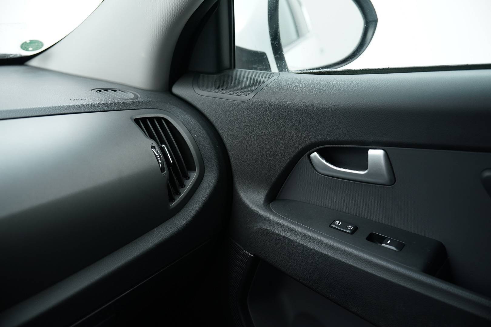KIA Sportage - Foto 21