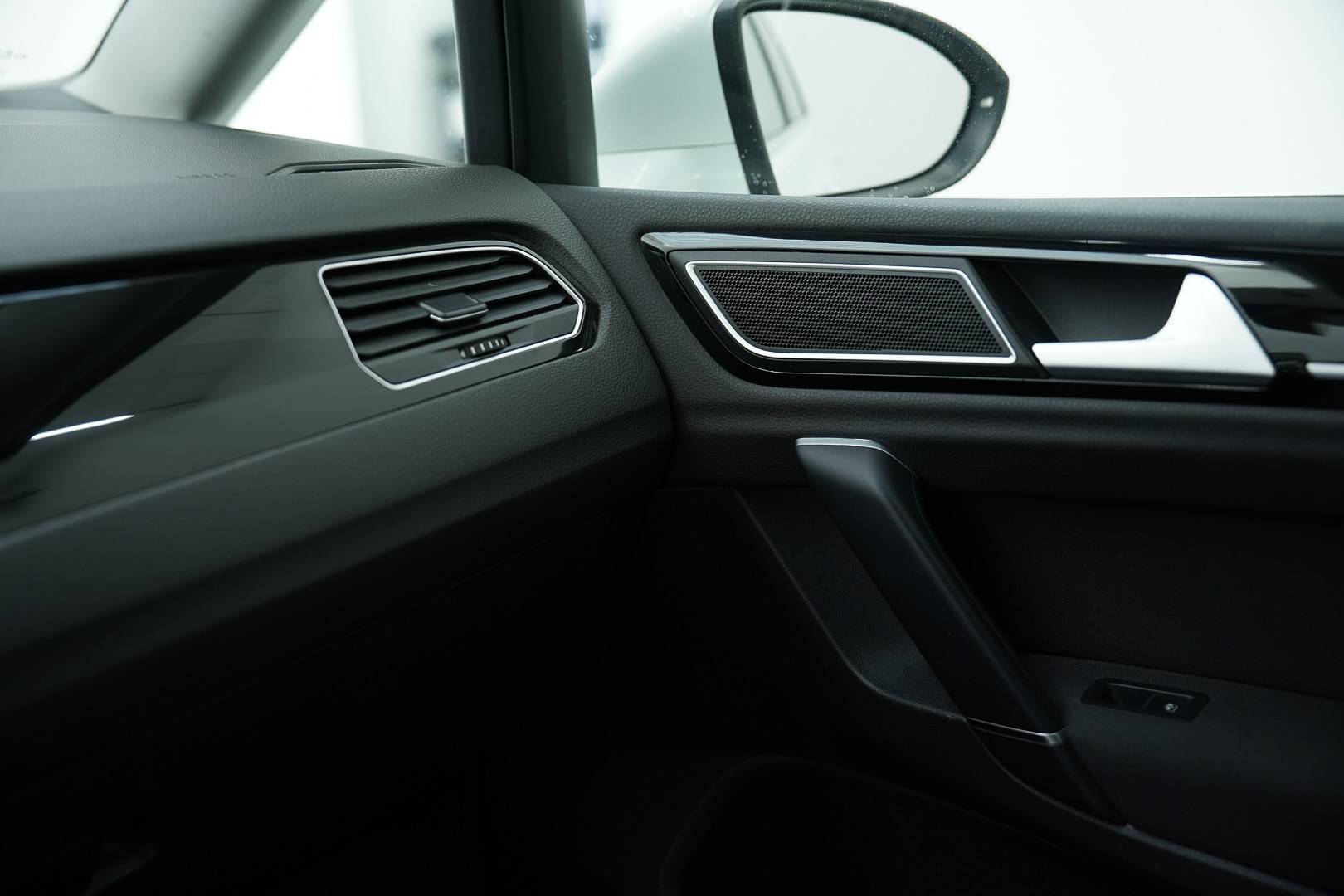 VOLKSWAGEN Golf - Foto 19