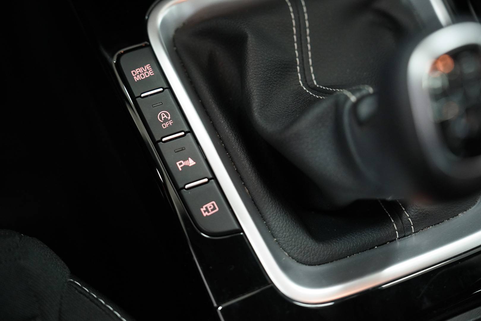 KIA XCeed - Foto 20