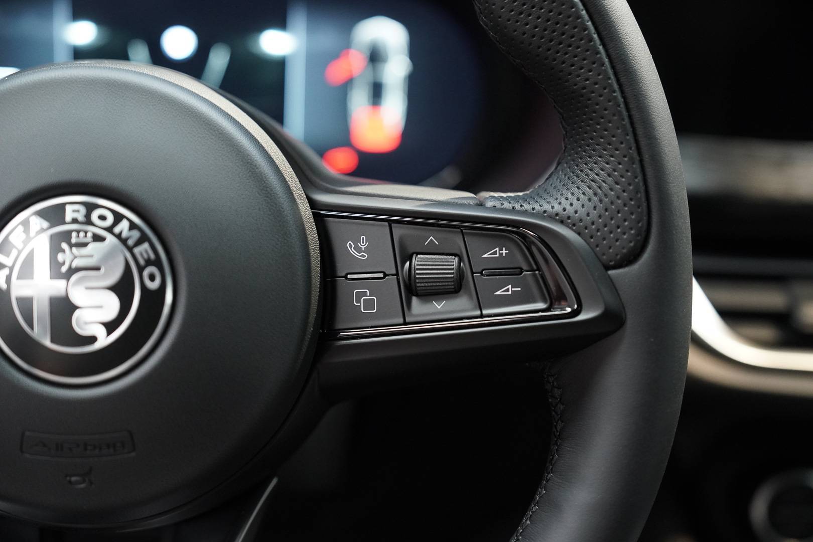 ALFA ROMEO Stelvio - Foto 13