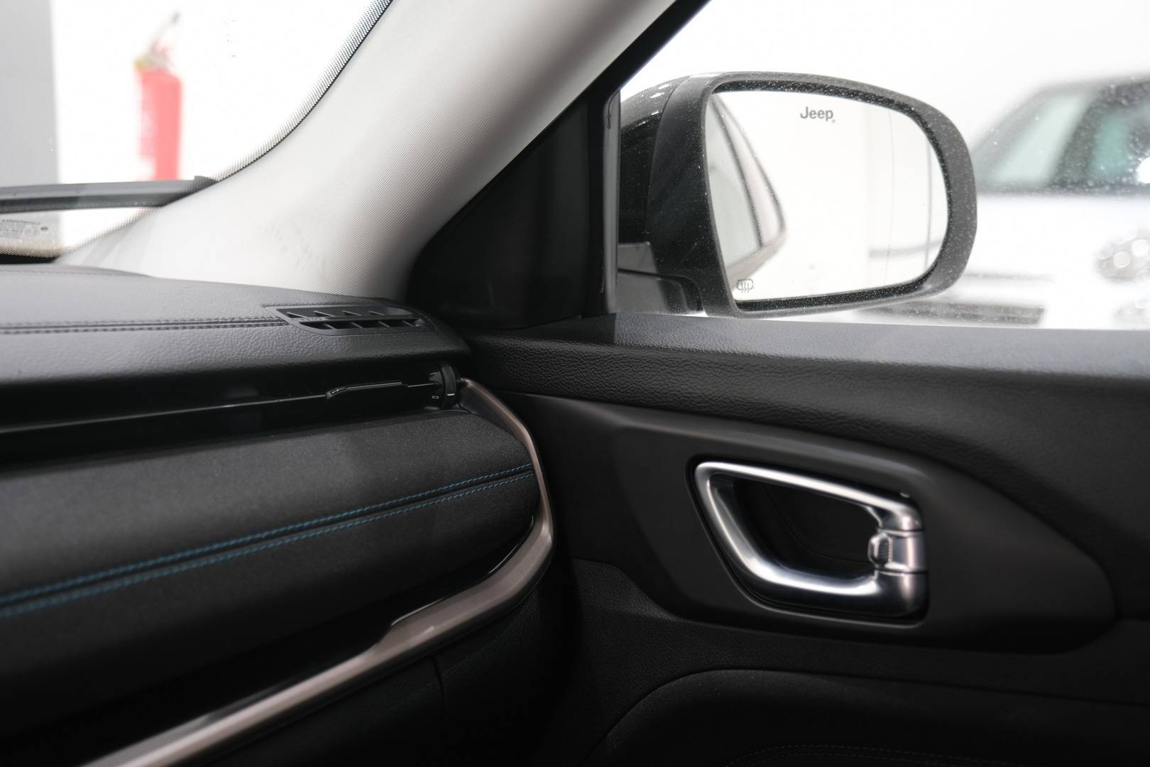 JEEP COMPASS PHEV - Foto 18