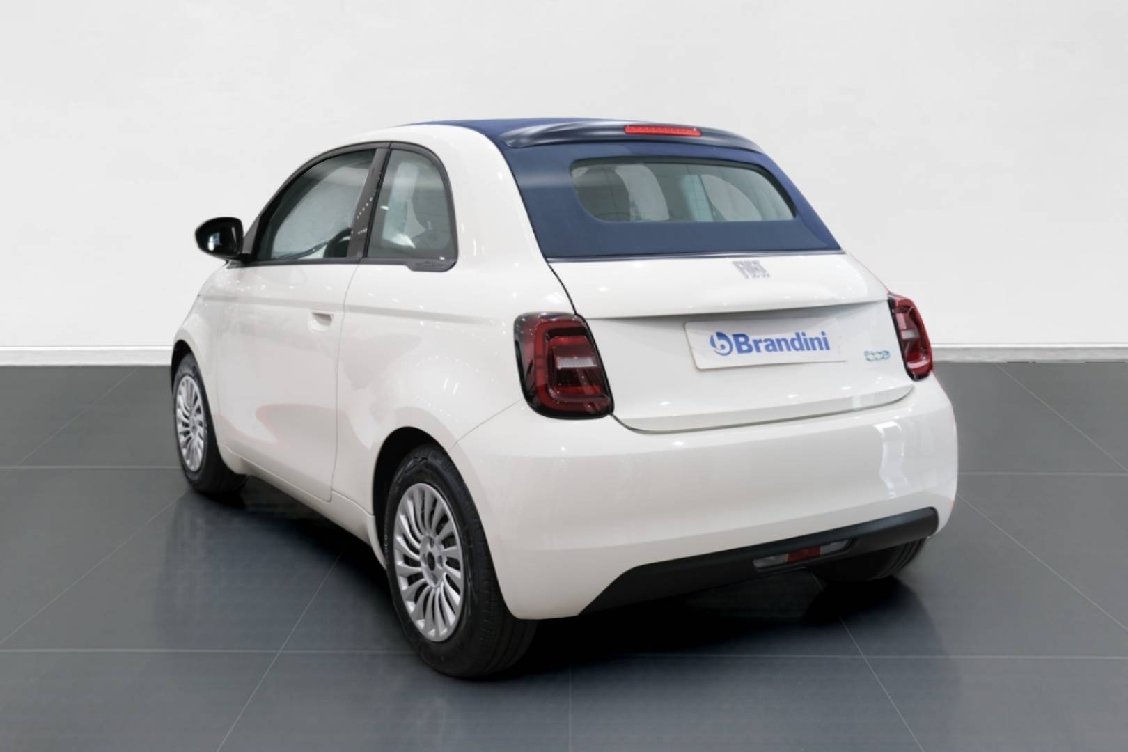 Auto Venduta - FIAT 500e 500e Cabrio 42 kWh usata in pronta consegna - Brandini