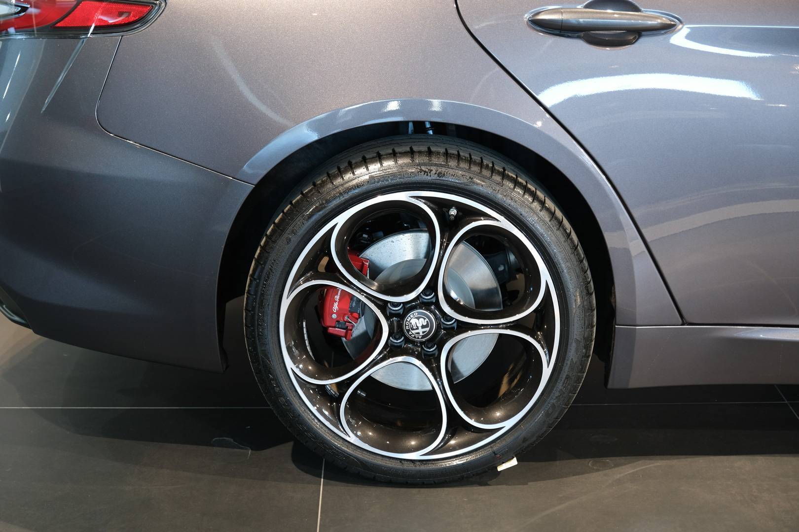 ALFA ROMEO GIULIA - Foto 4