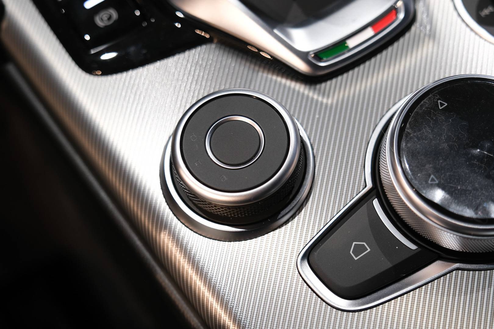 ALFA ROMEO GIULIA - Foto 14