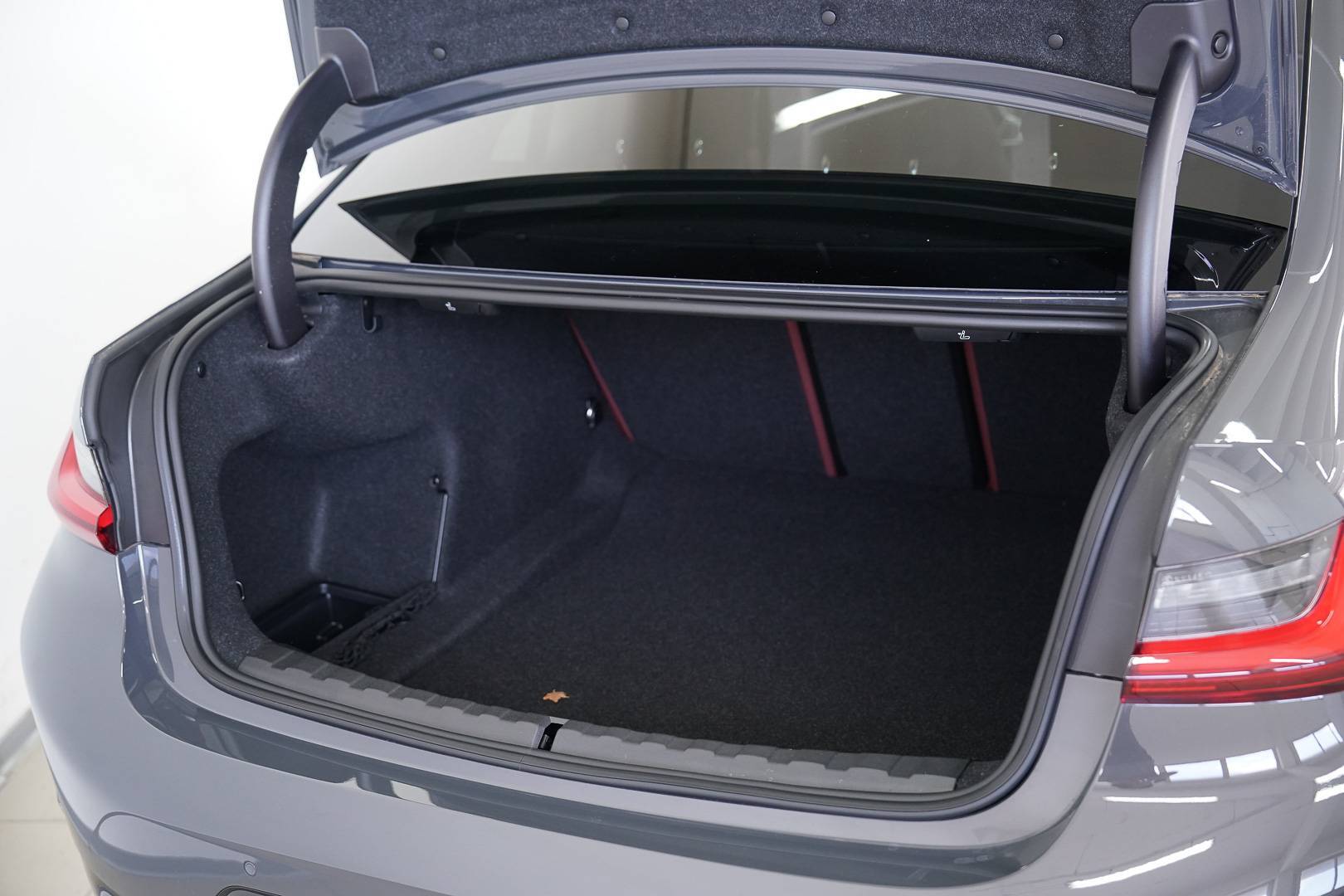 BMW Serie 3 Berlina 320d mhev 48V xdrive auto usata in pronta consegna - Brandini