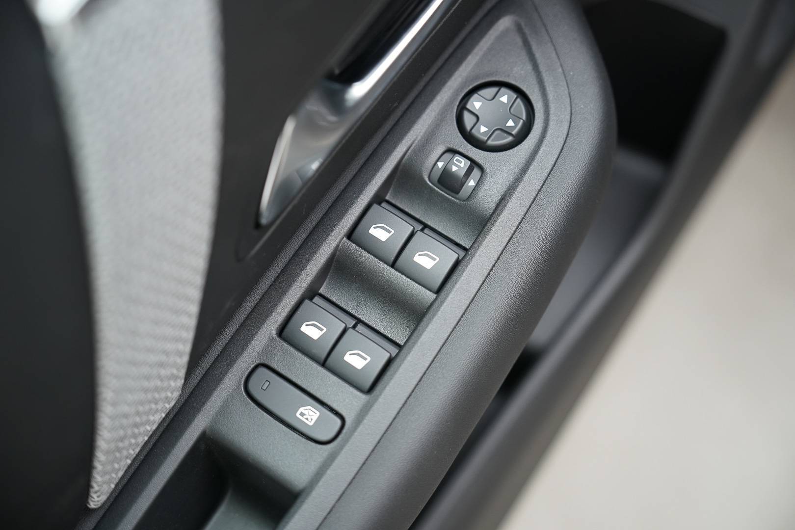 CITROEN C4 X - Foto 10